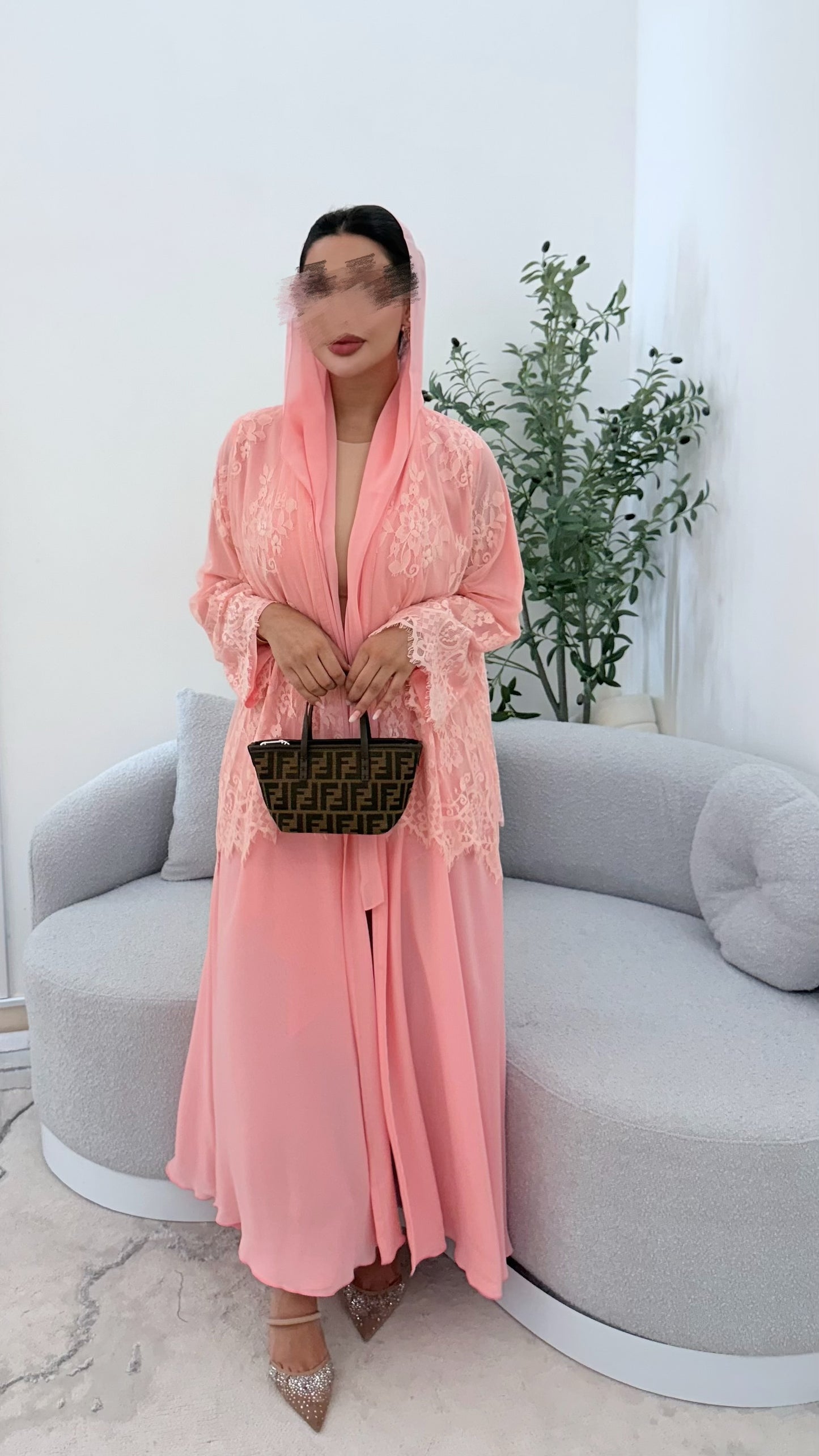 Lace abaya pink