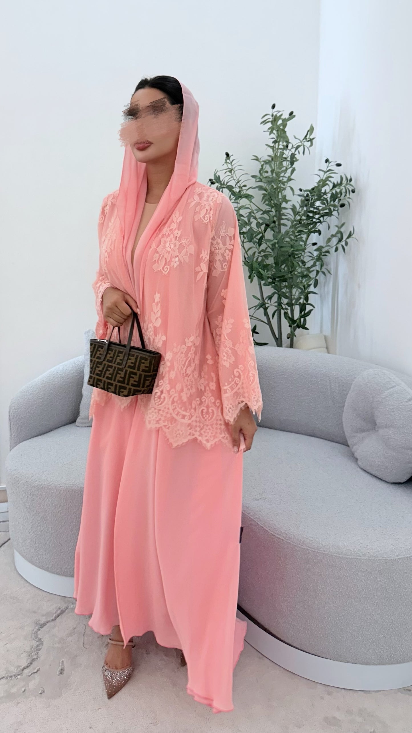Lace abaya pink