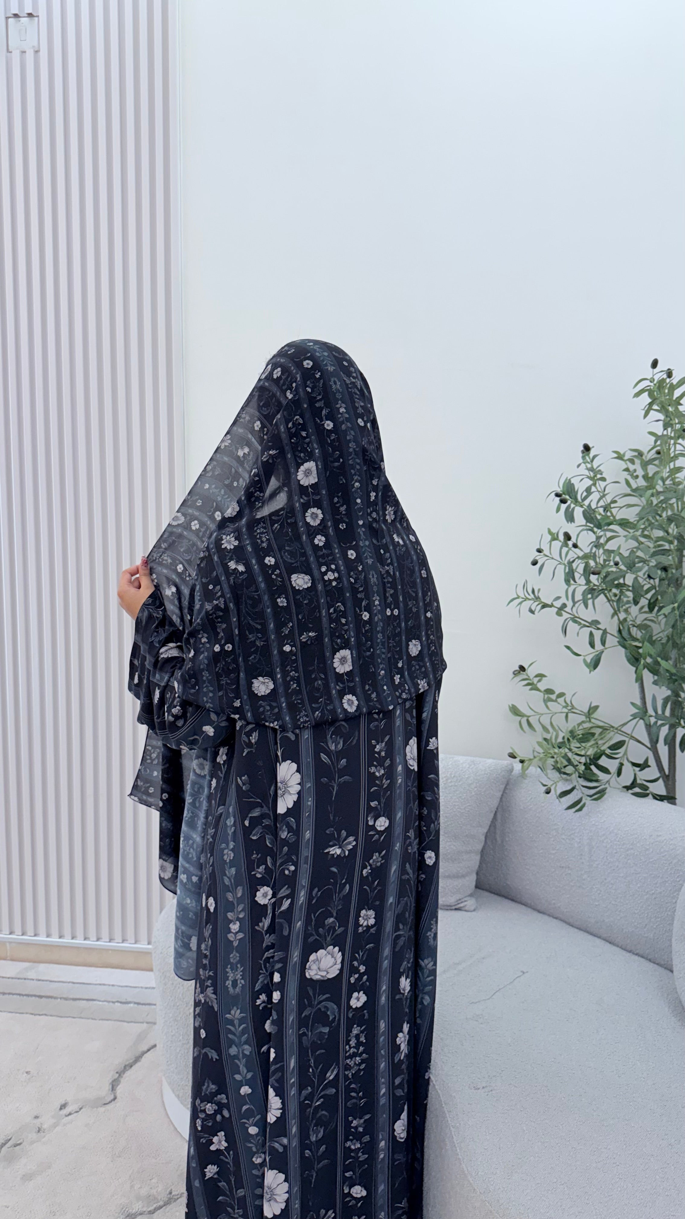Abaya 64