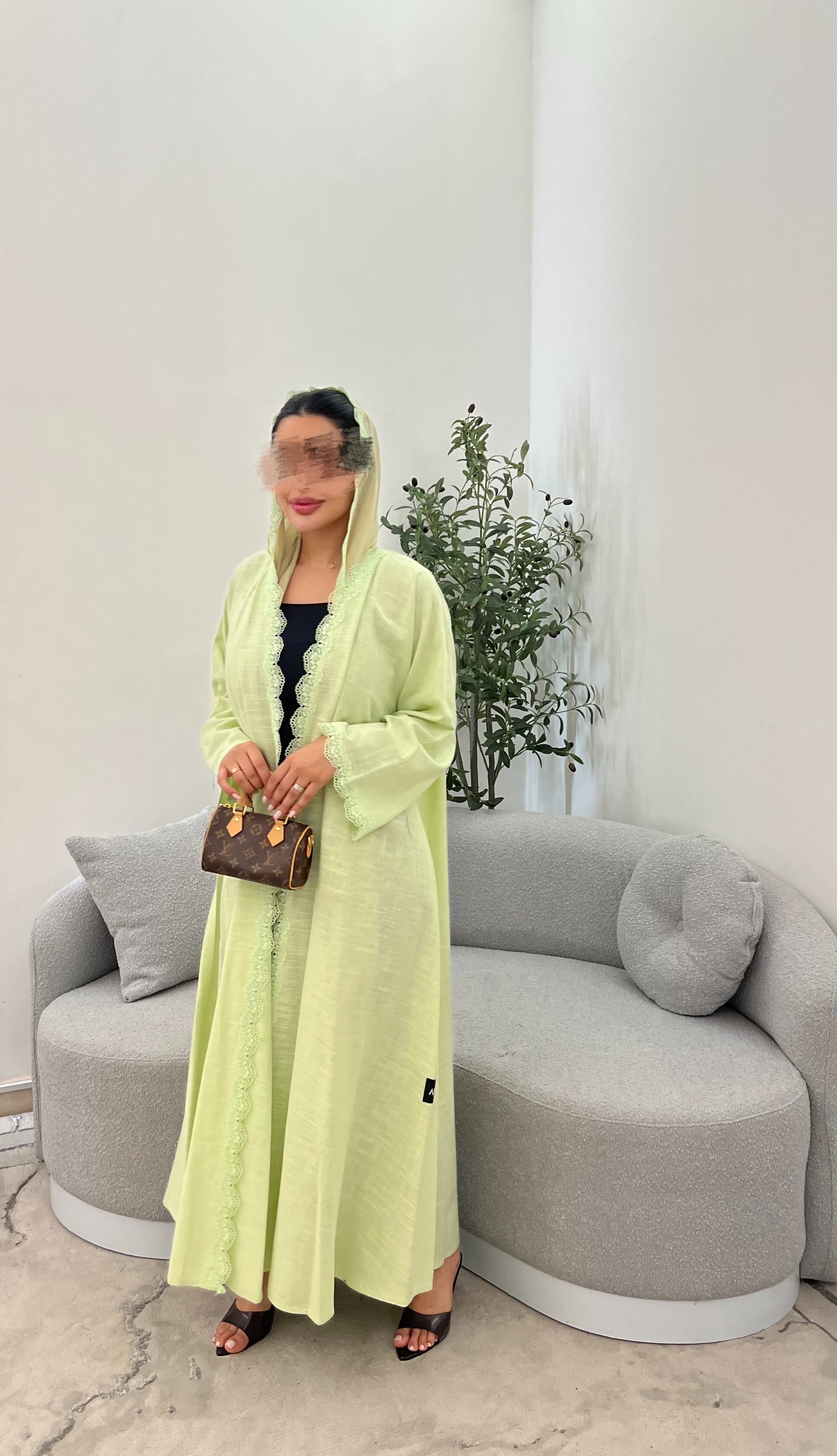 Abaya 96
