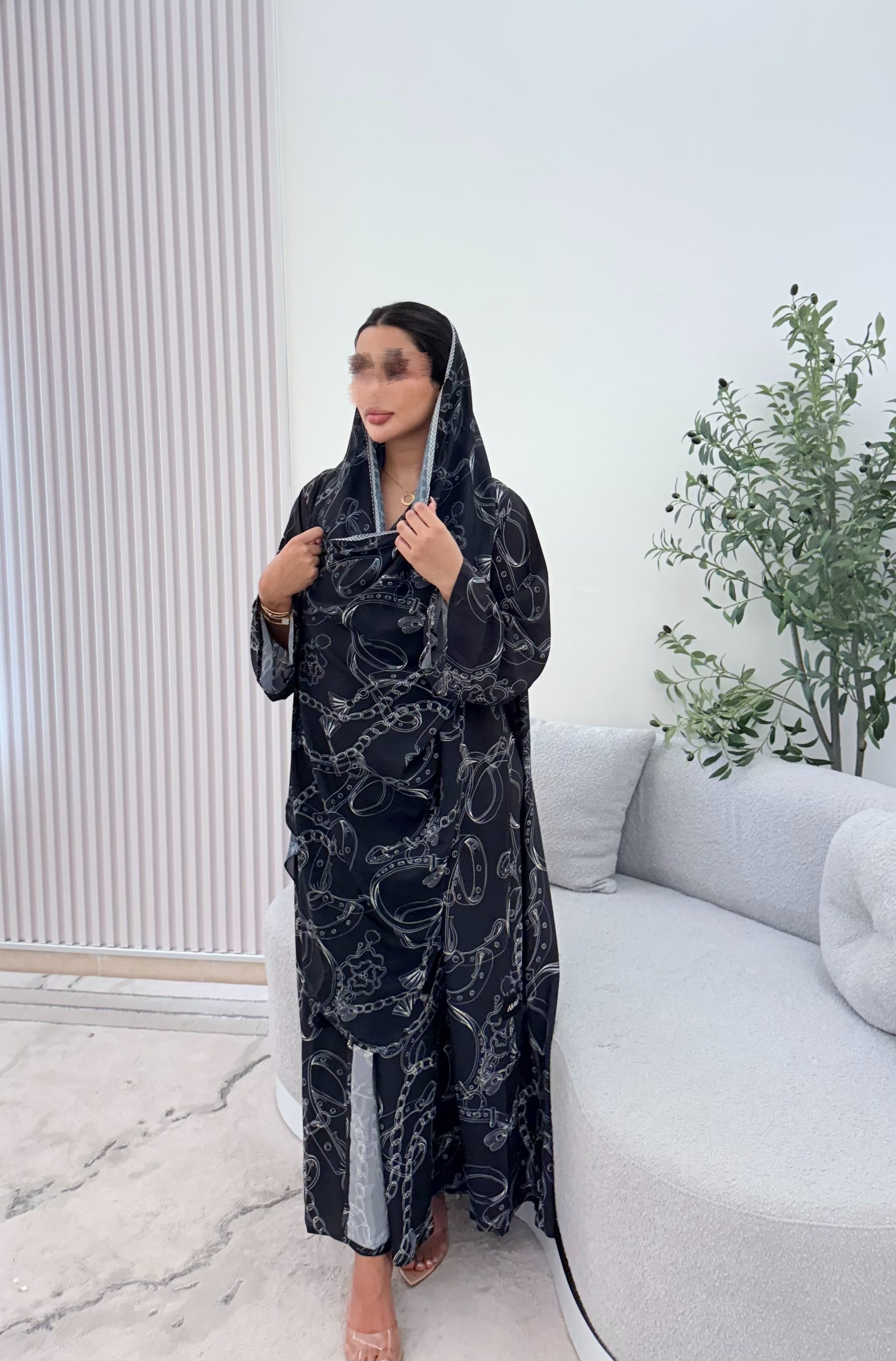 Abaya 63