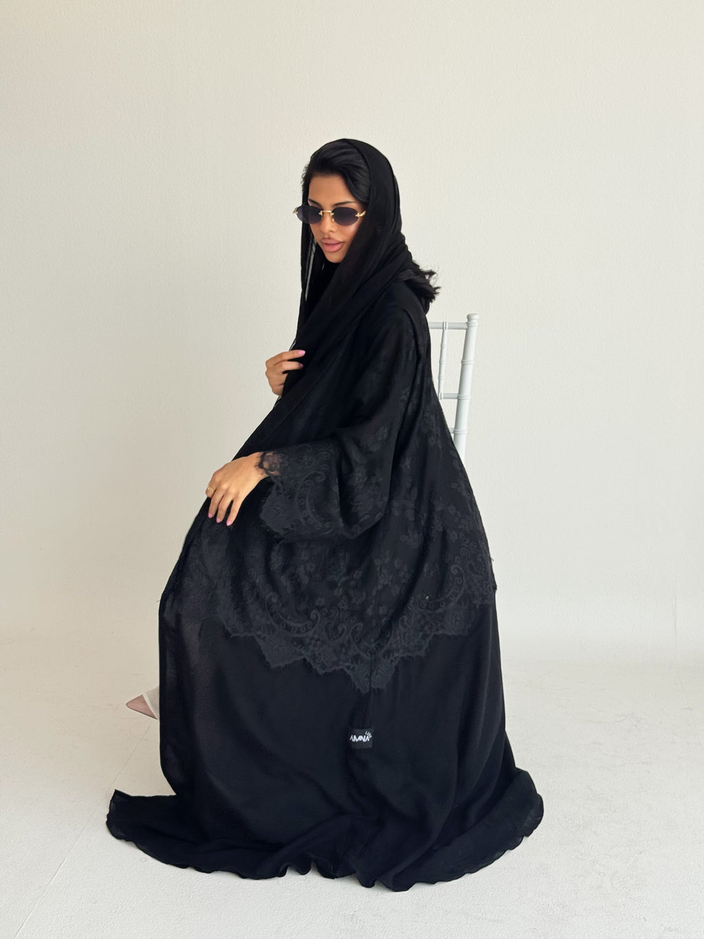 Lace abaya black