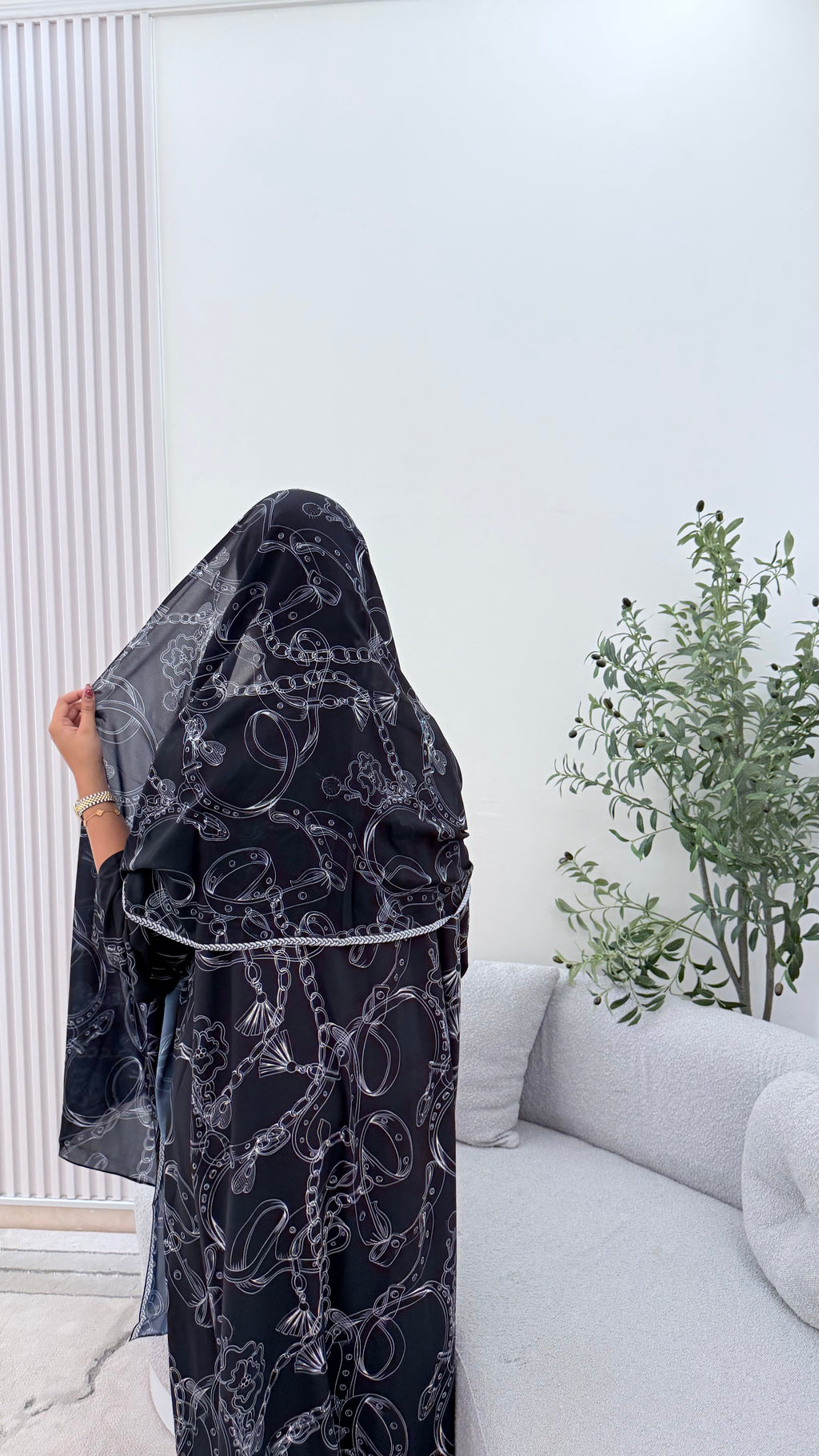 Abaya 63