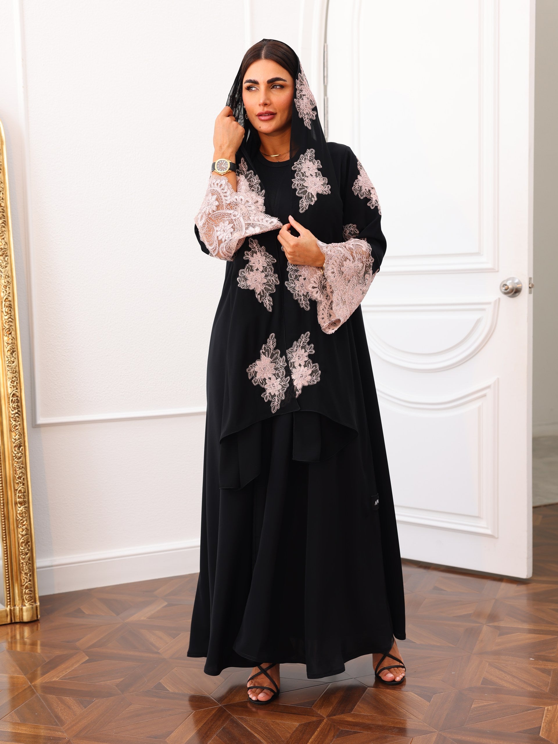 Abaya 210