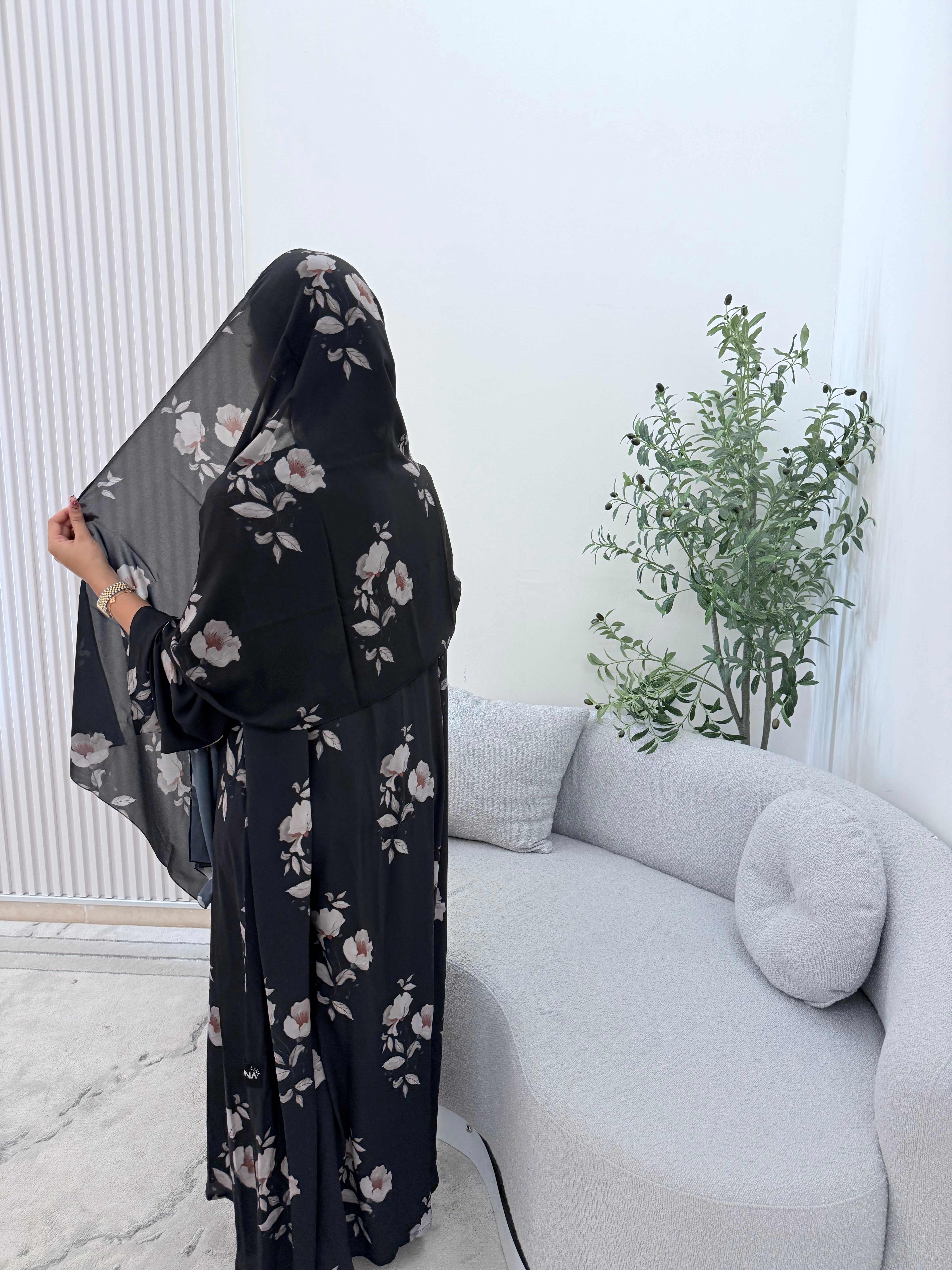 Abaya 61
