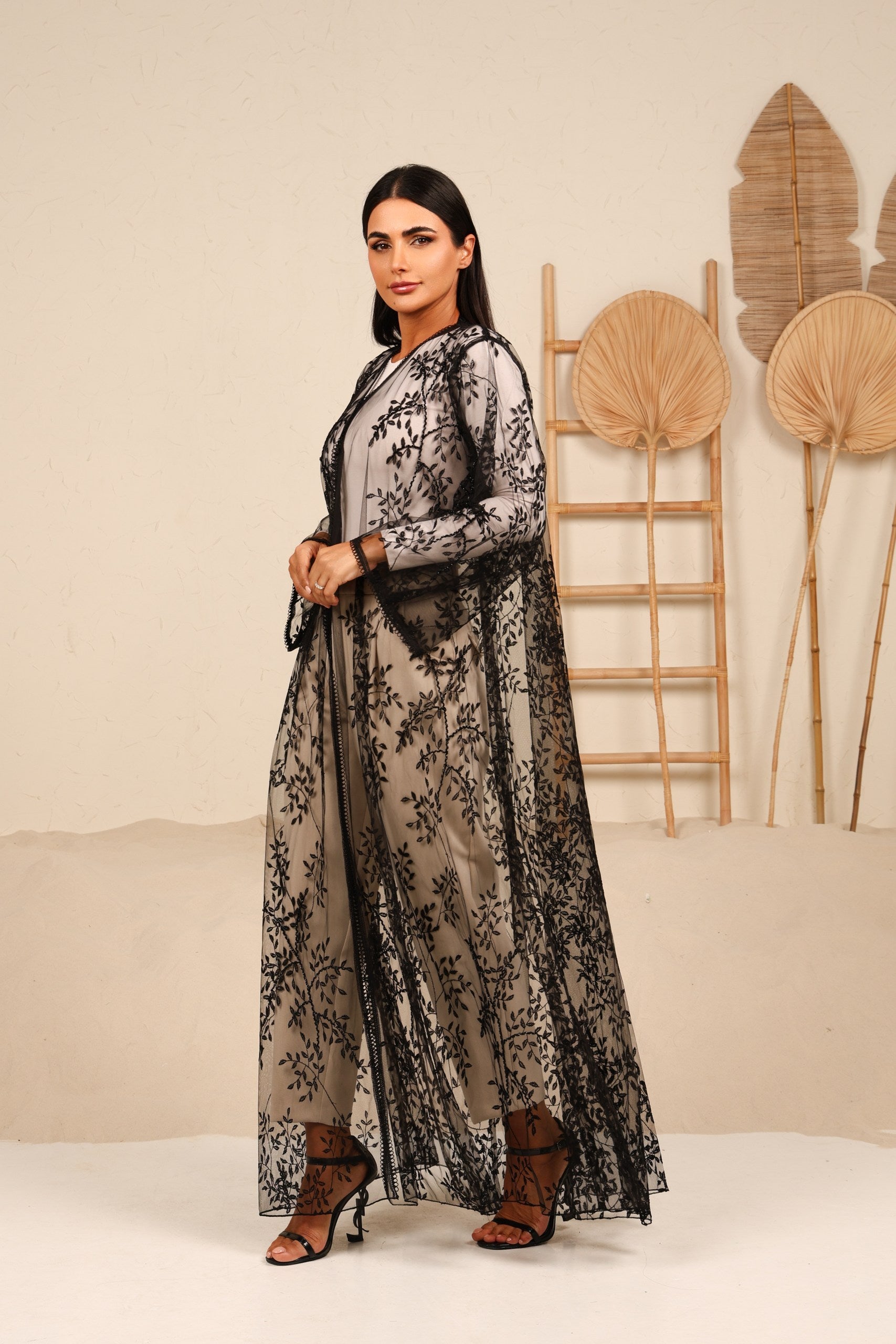 Abaya 77