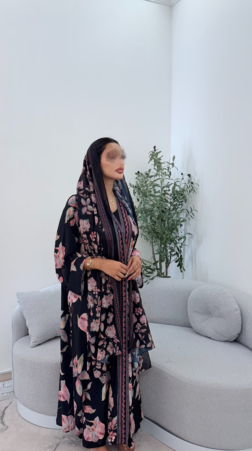 Abaya 66