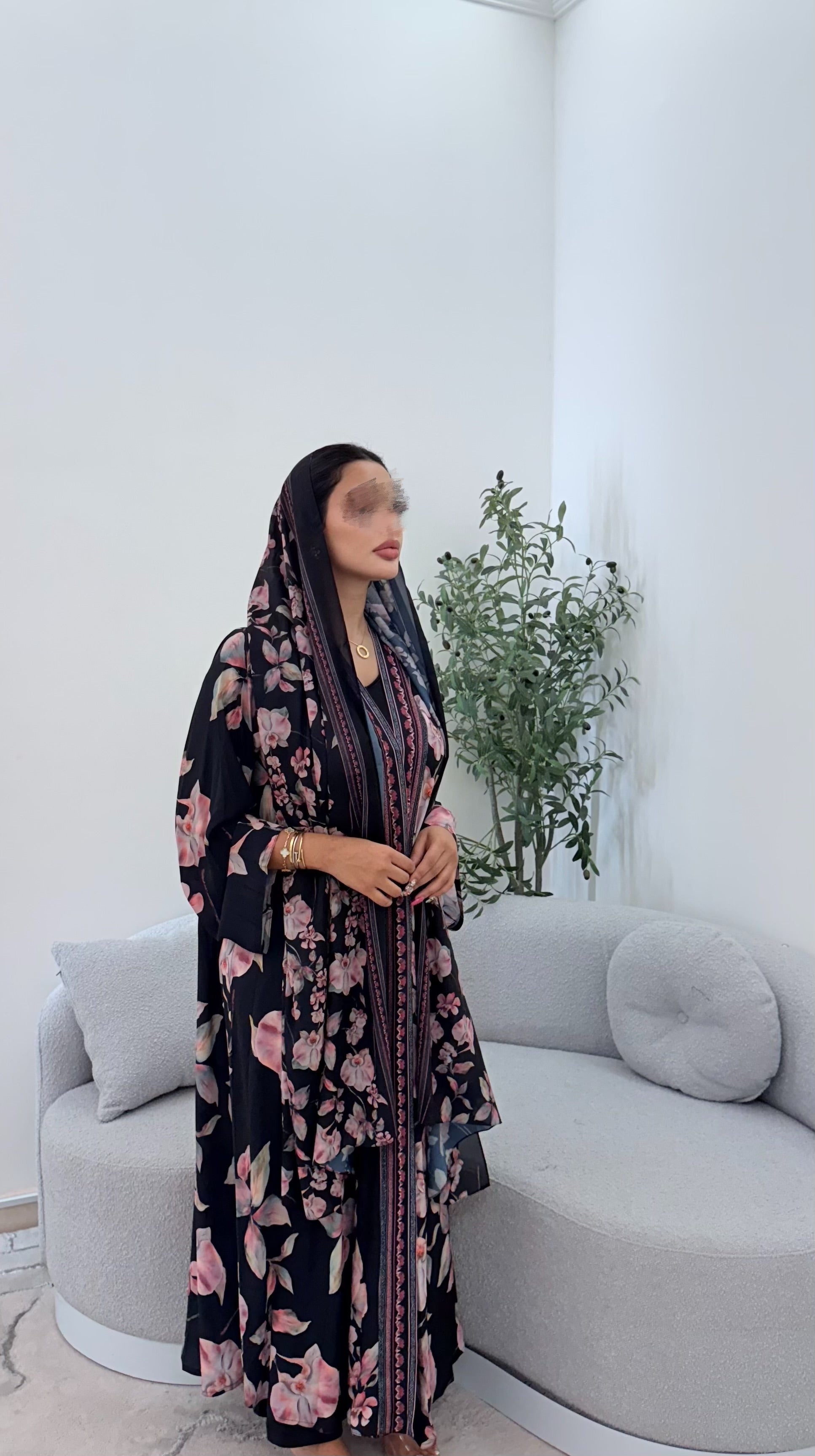 Abaya 66
