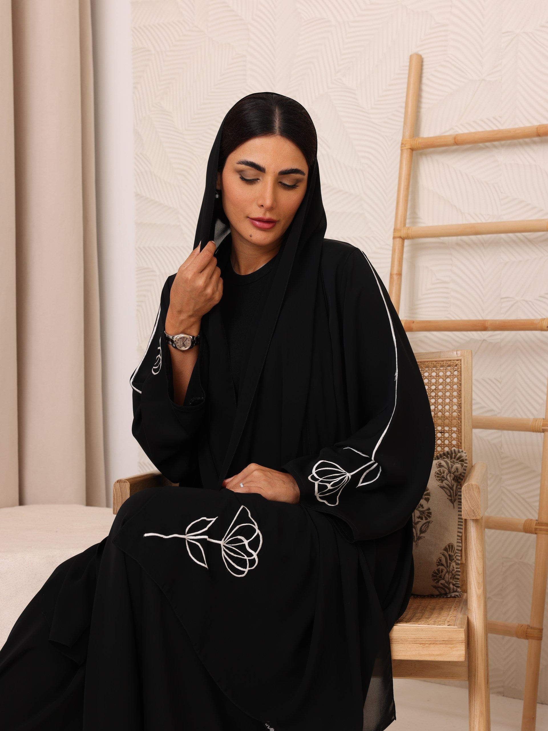 Abaya 119