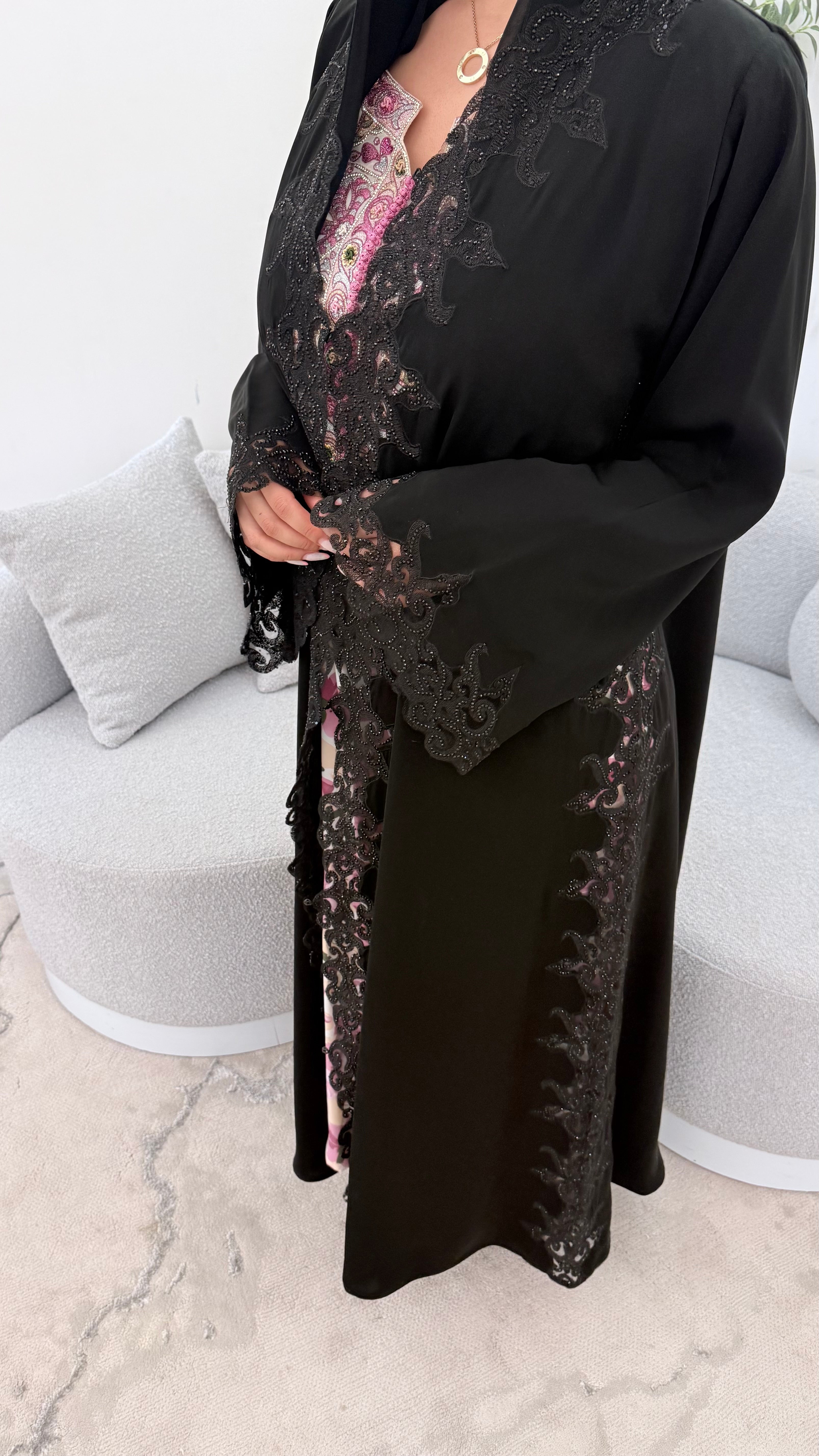 Abaya 50
