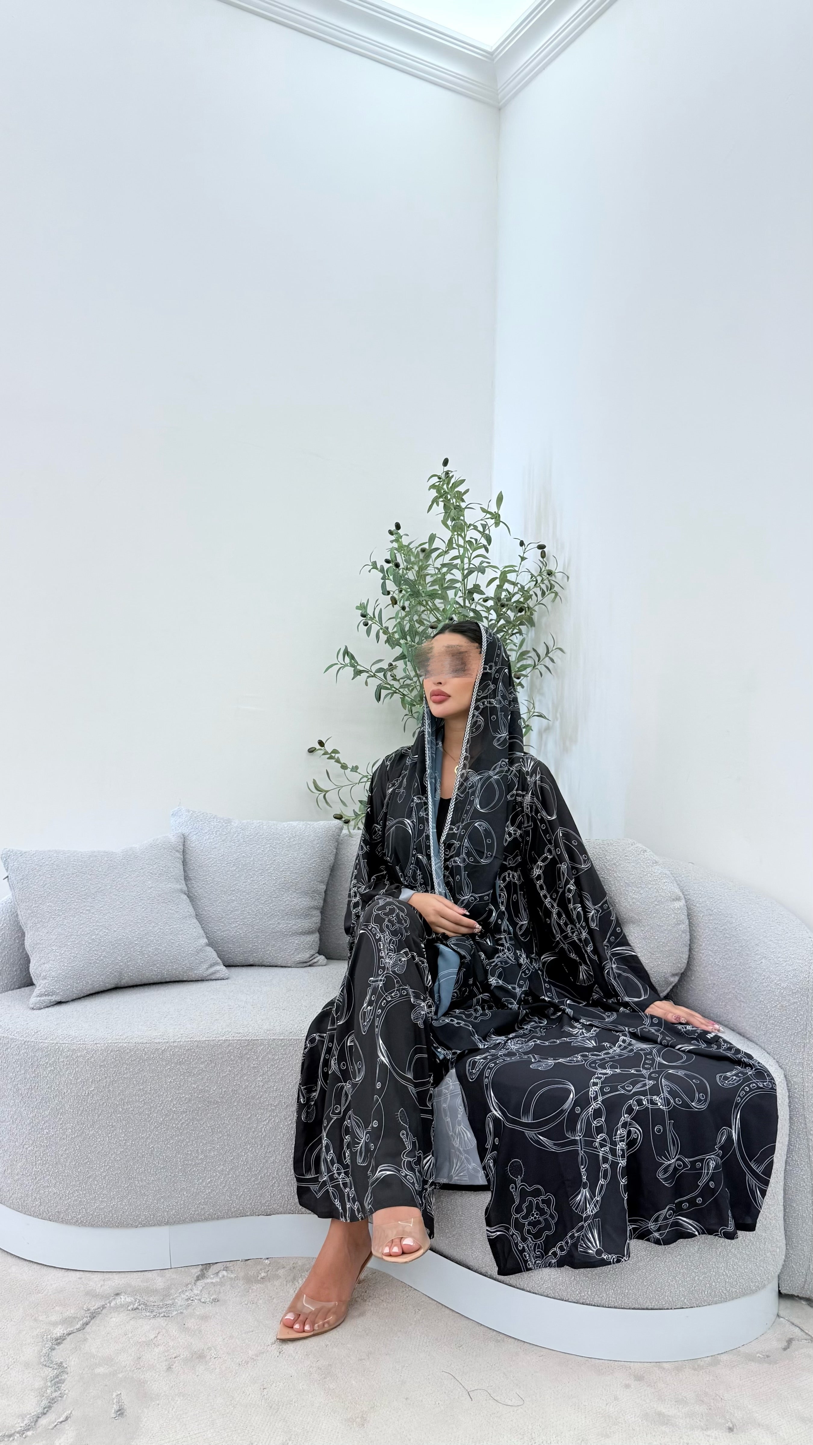 Abaya 63