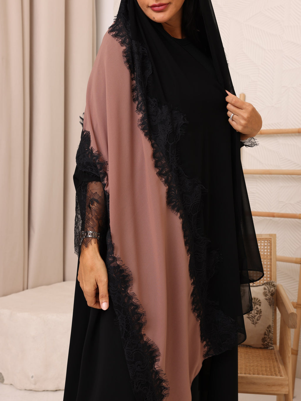 Abaya 115