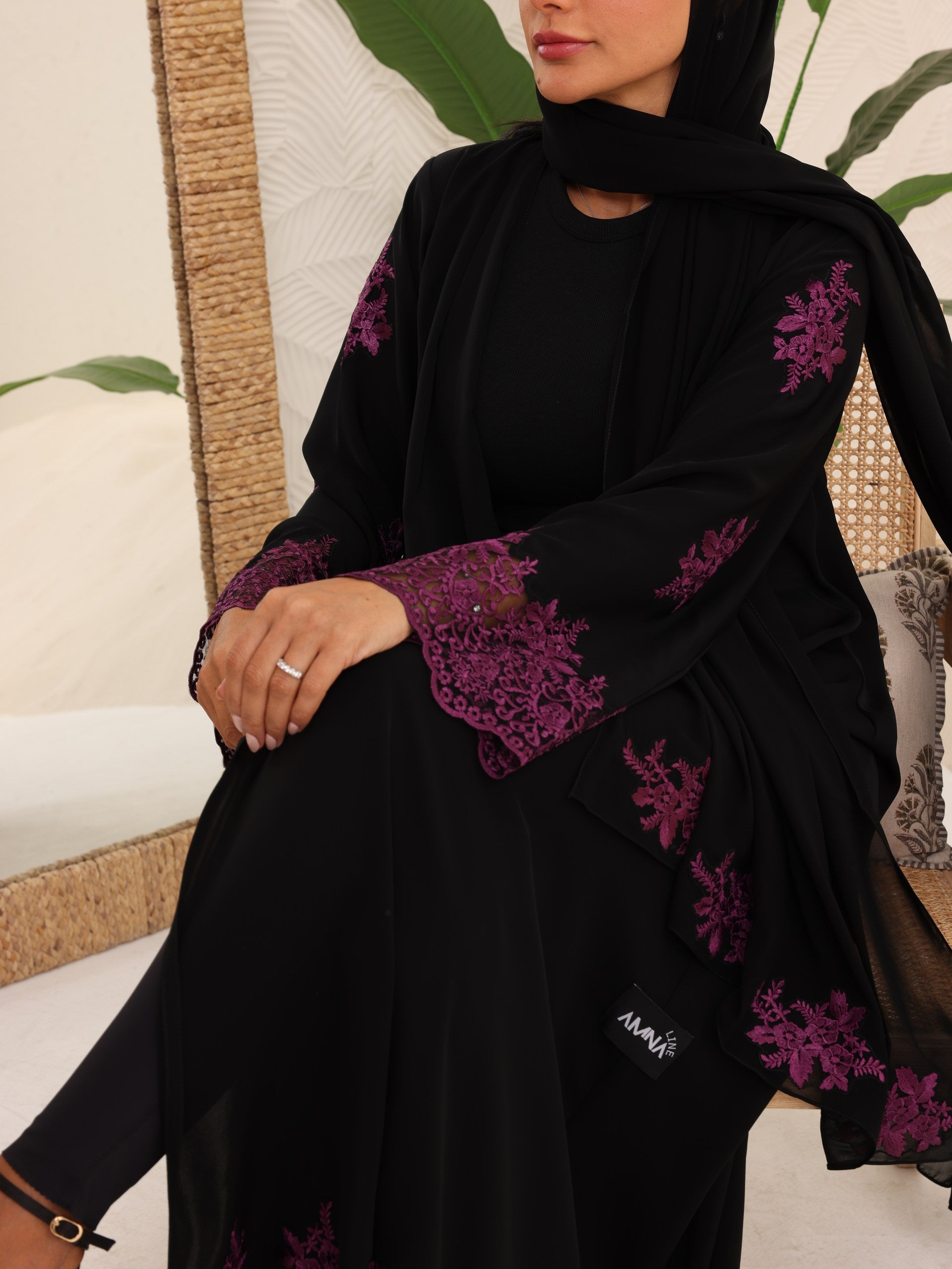 Abaya purple lace