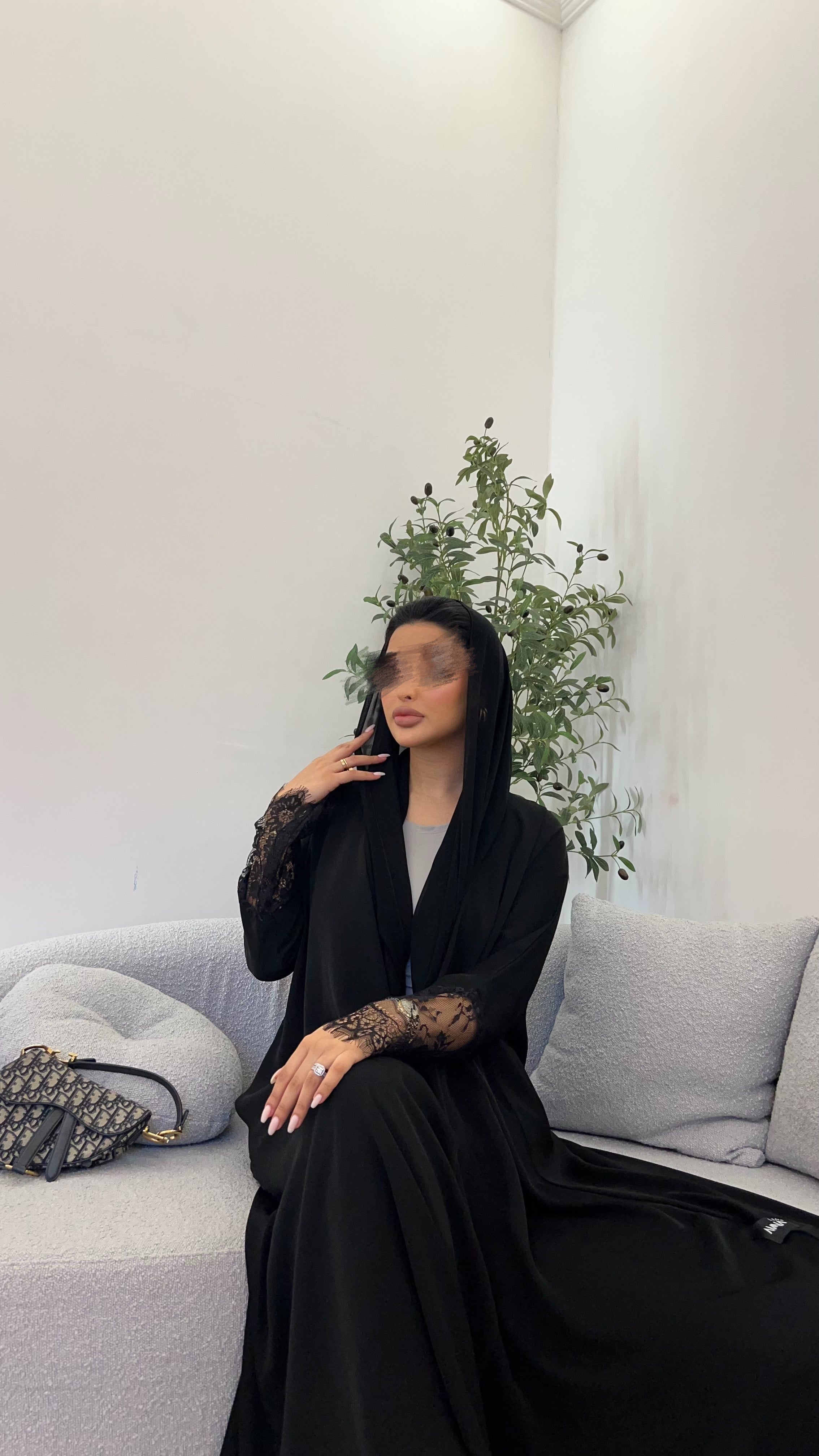 Lace black abaya