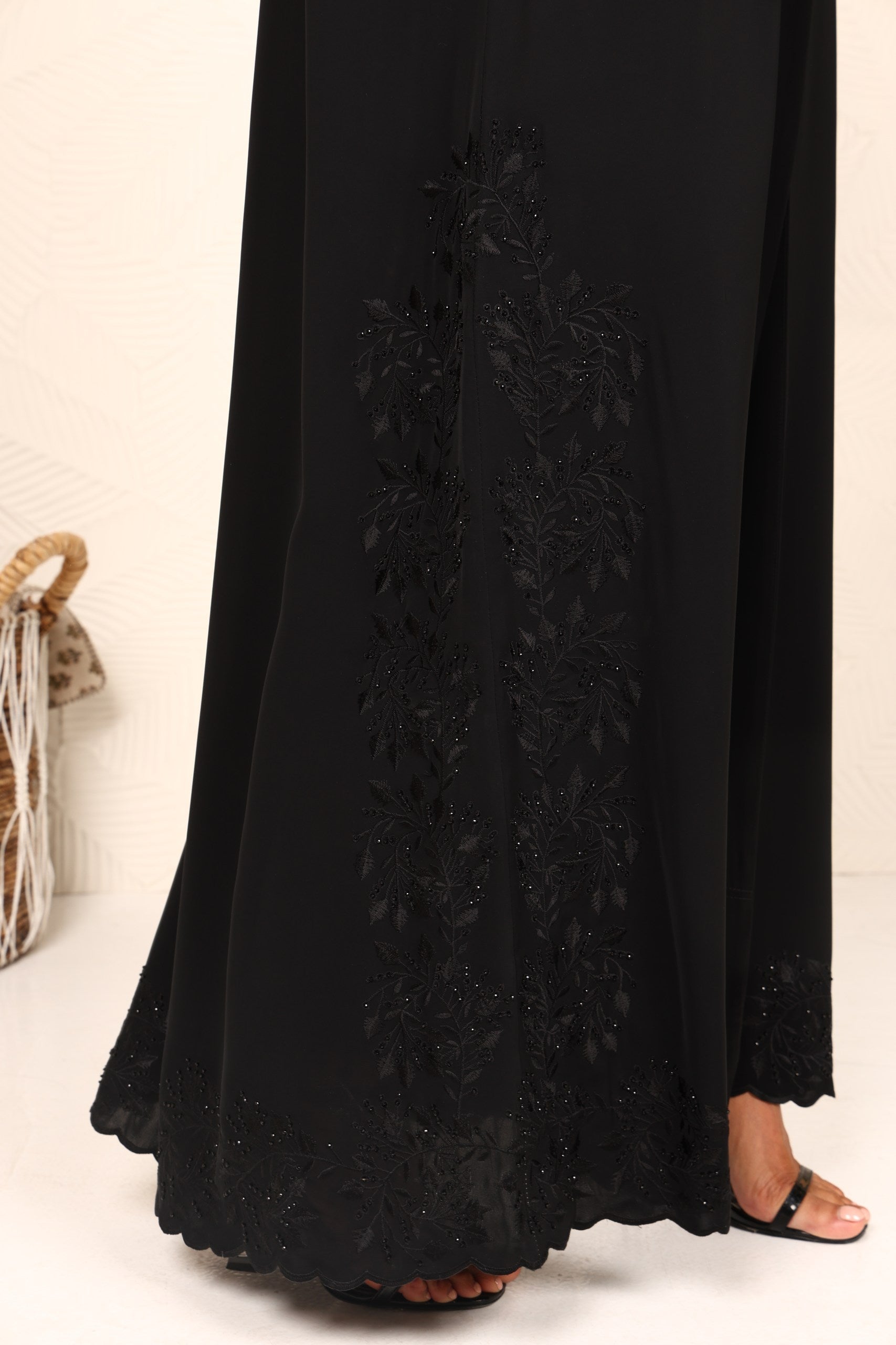 Abaya 74