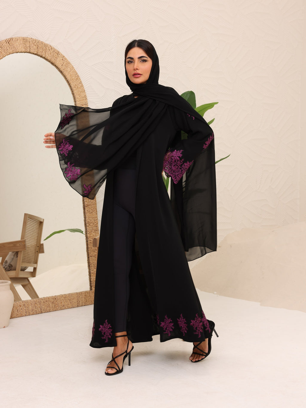 Abaya purple lace