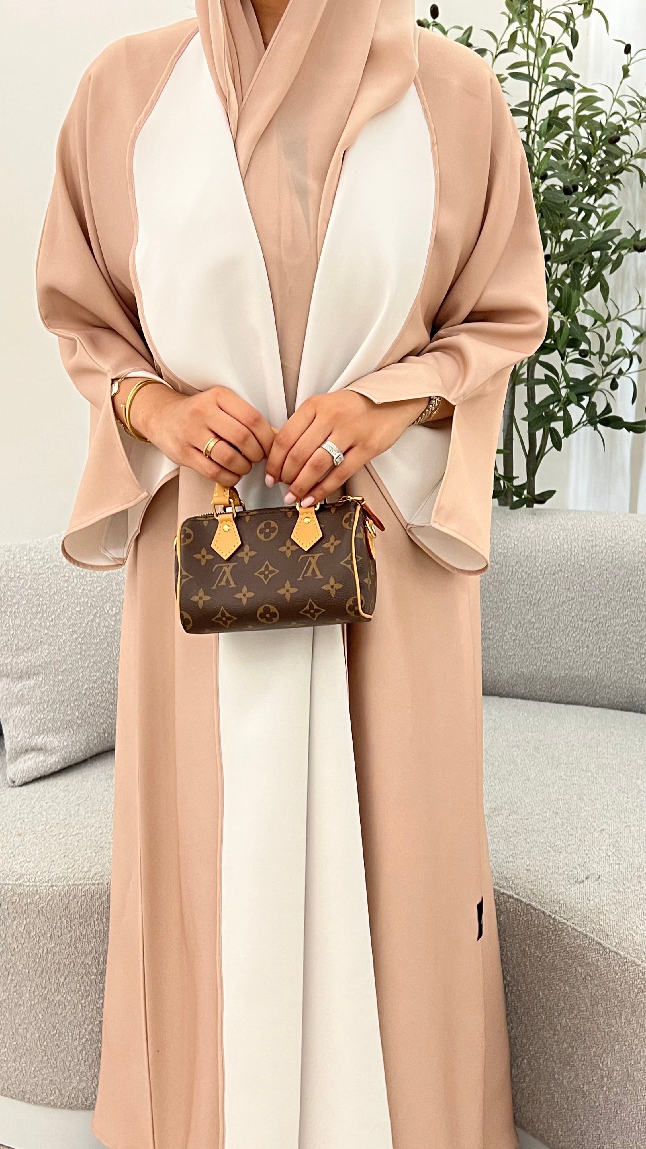 Abaya 35