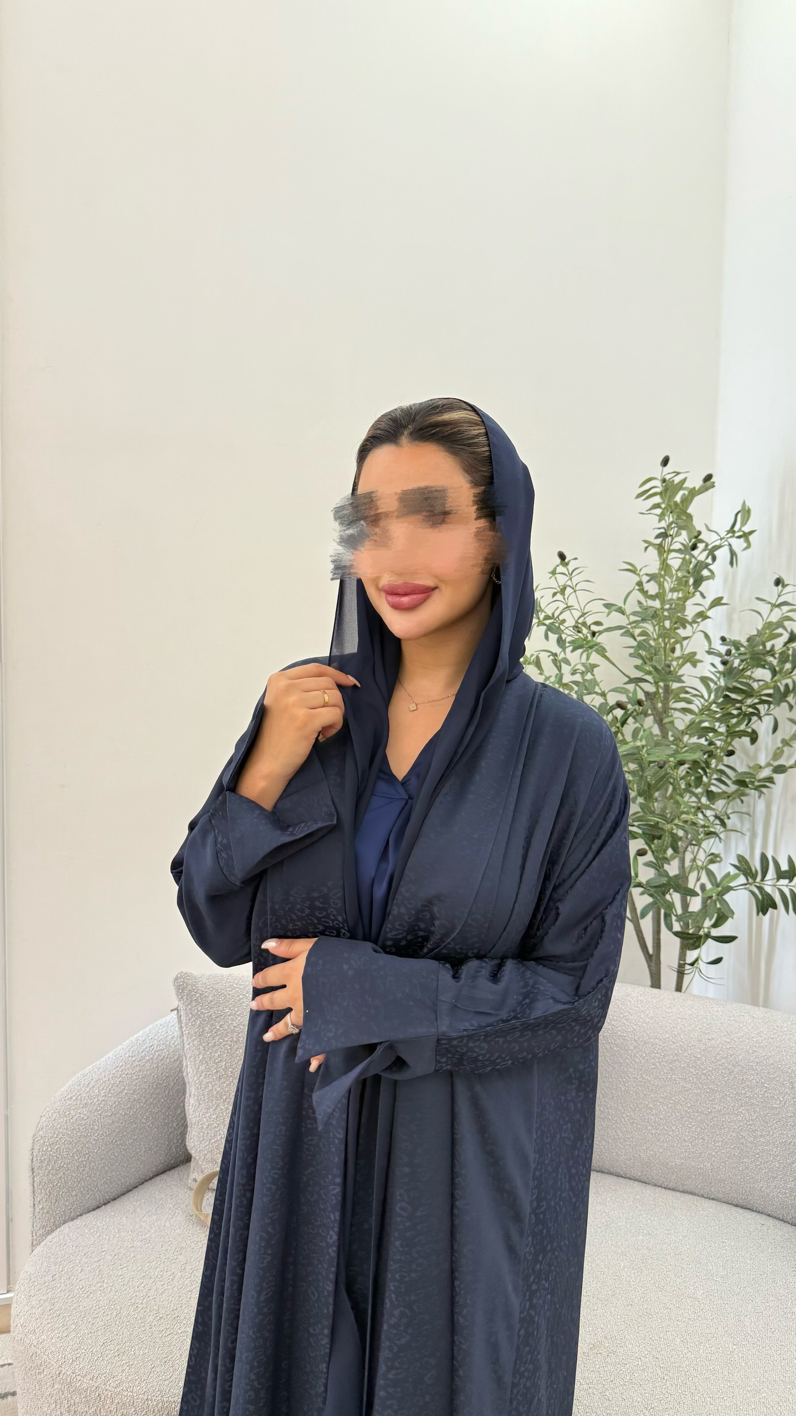 Abaya 82