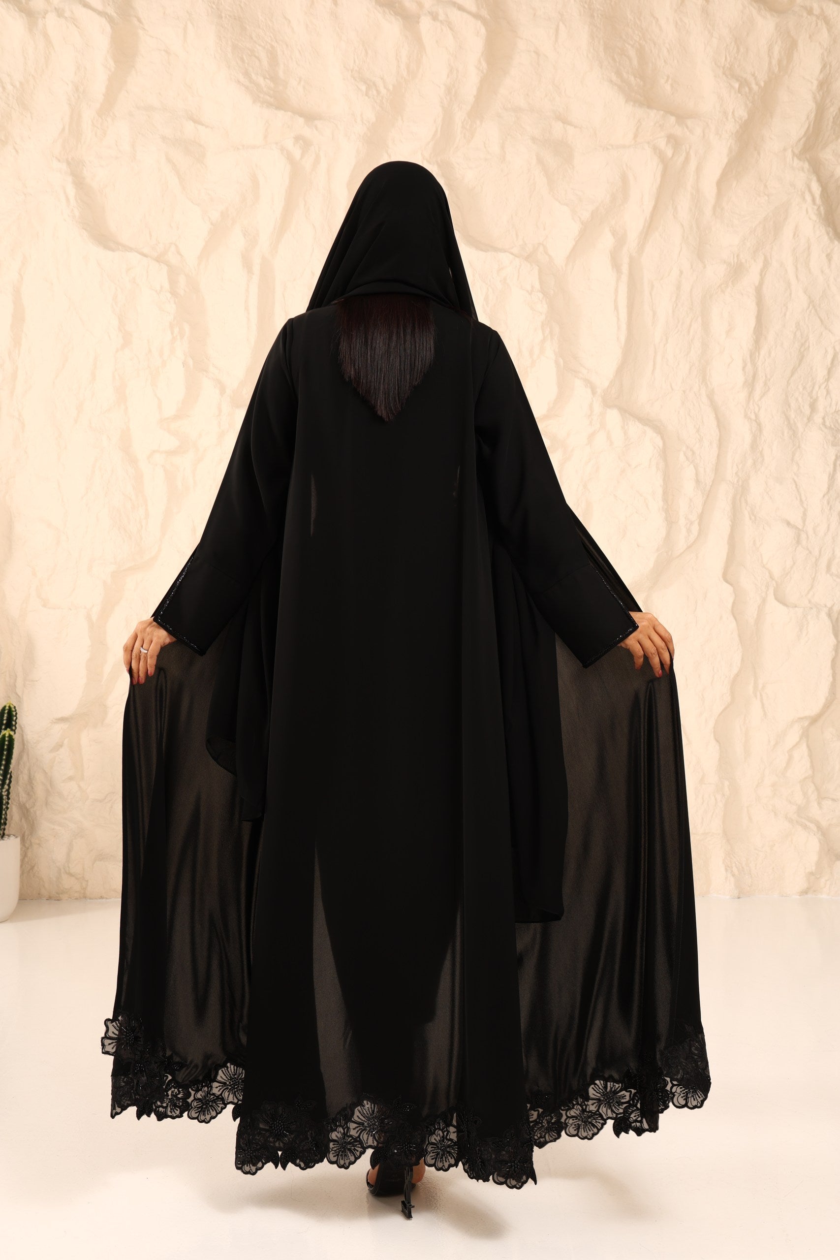 Abaya 47