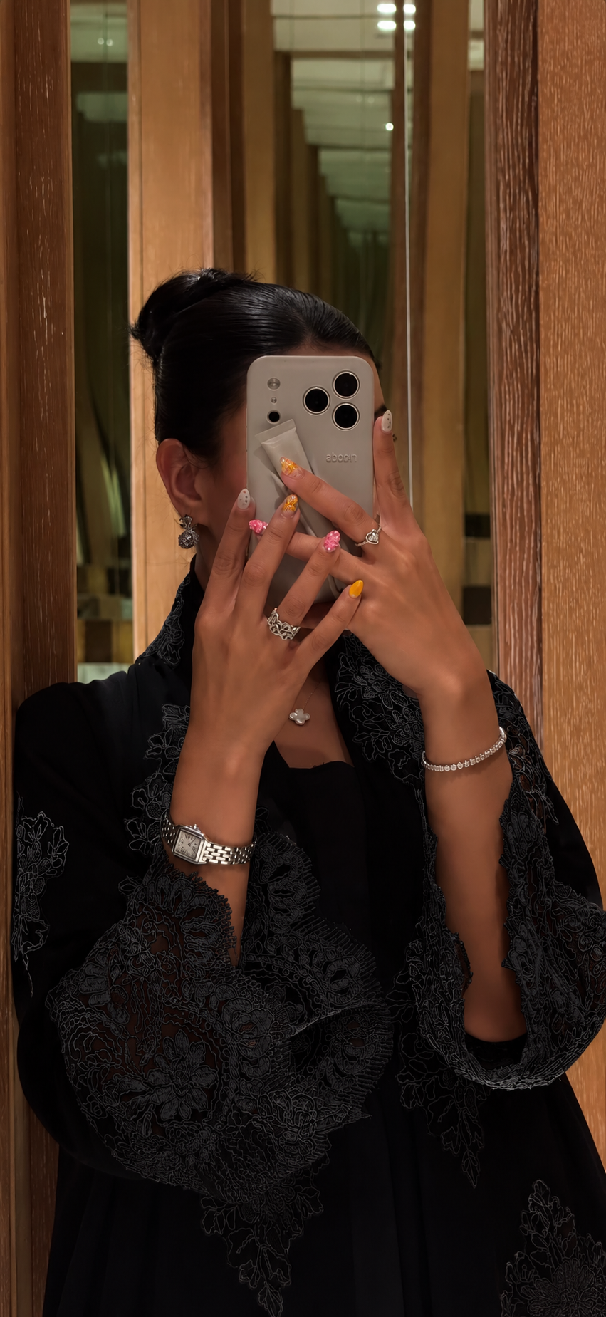 Abaya 209