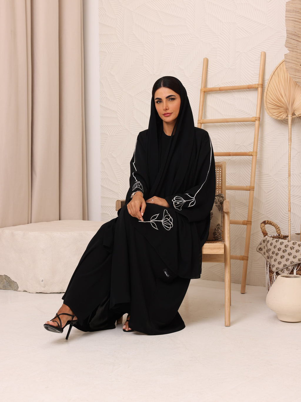 Abaya 119