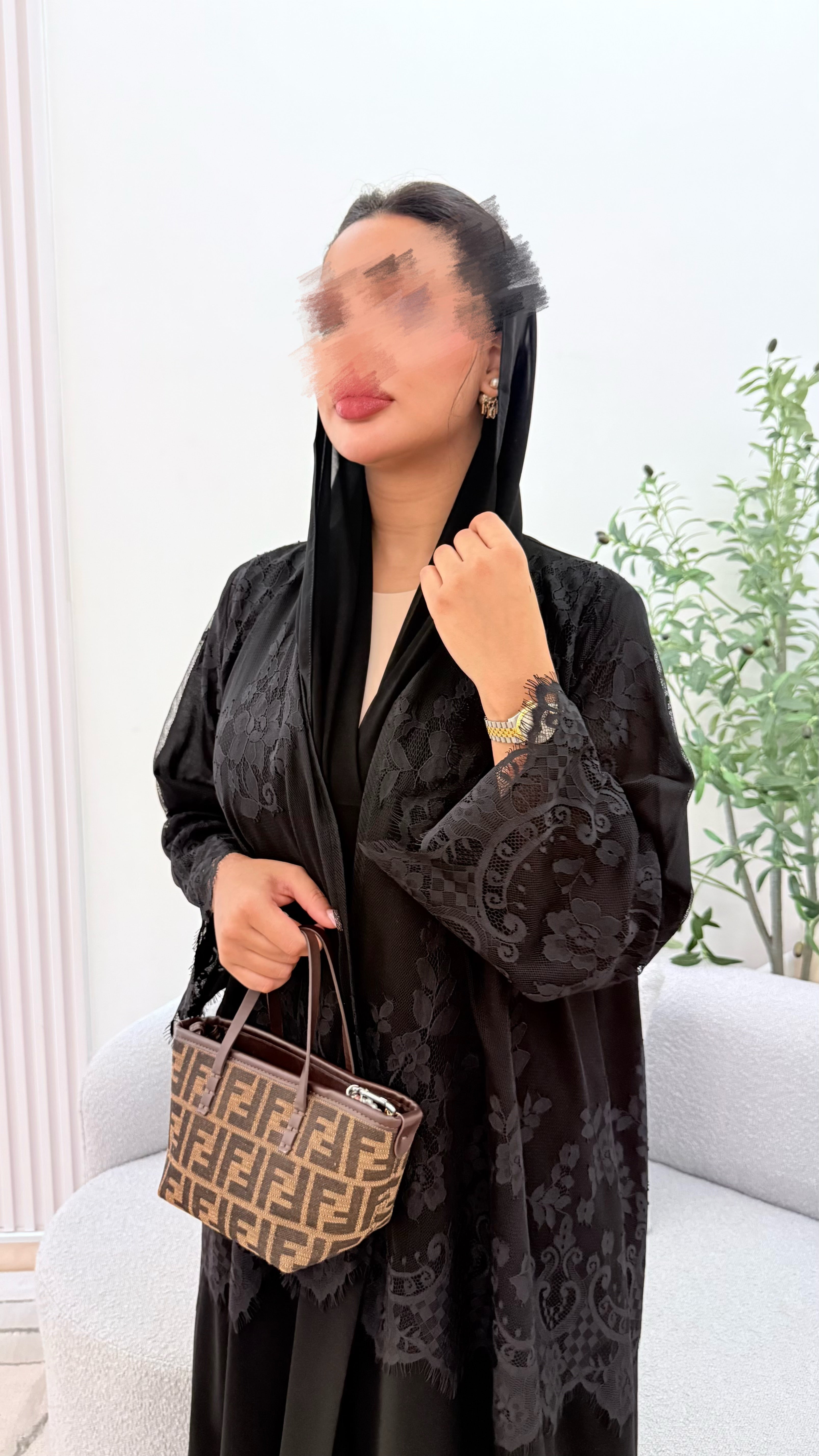 Lace abaya black