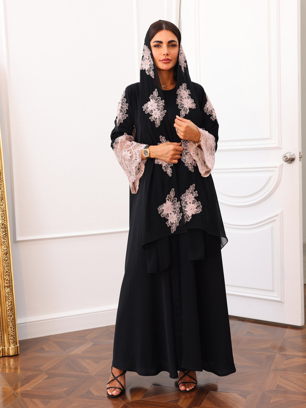 Abaya 210