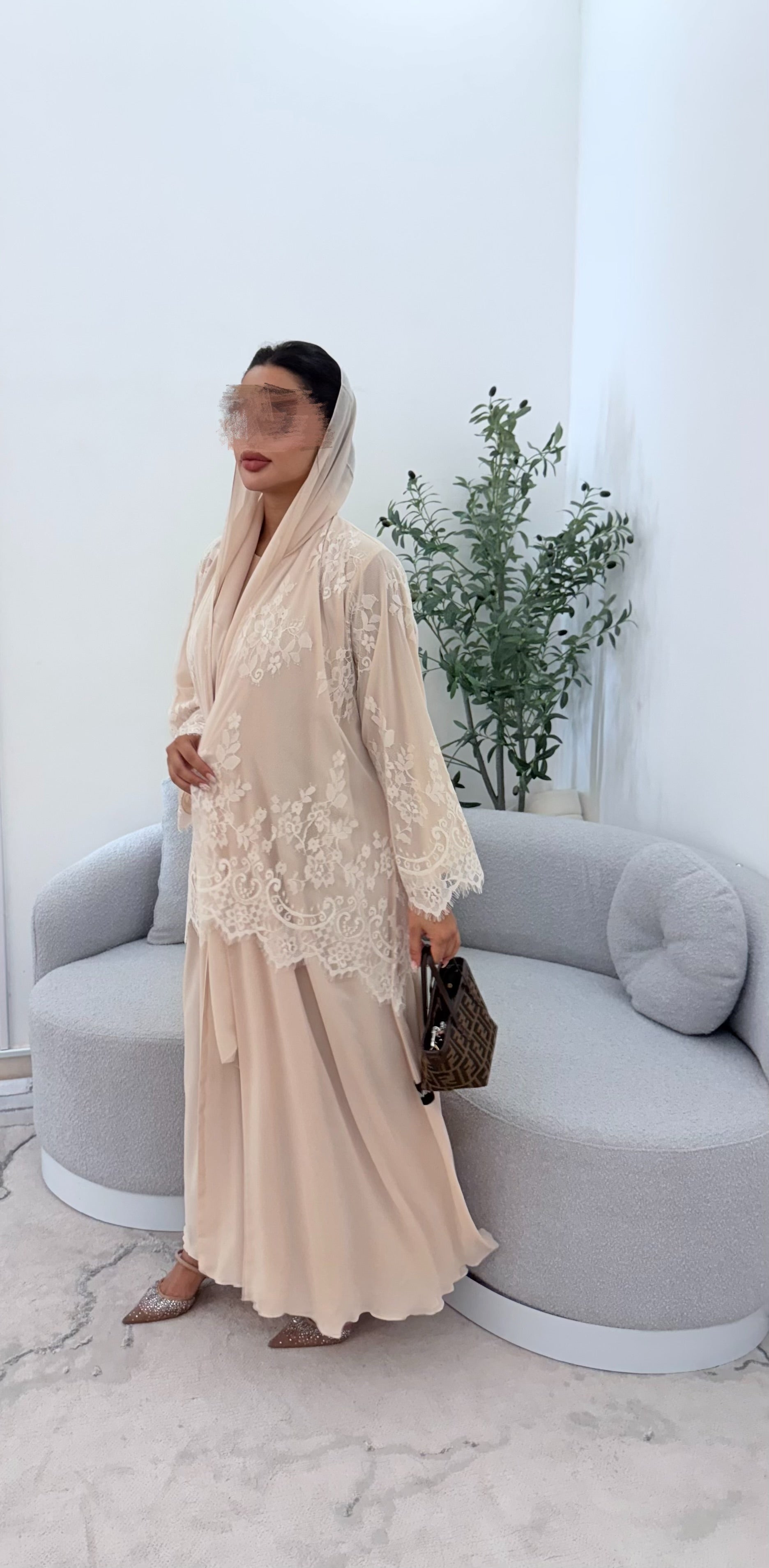 Lace abaya ( beige )