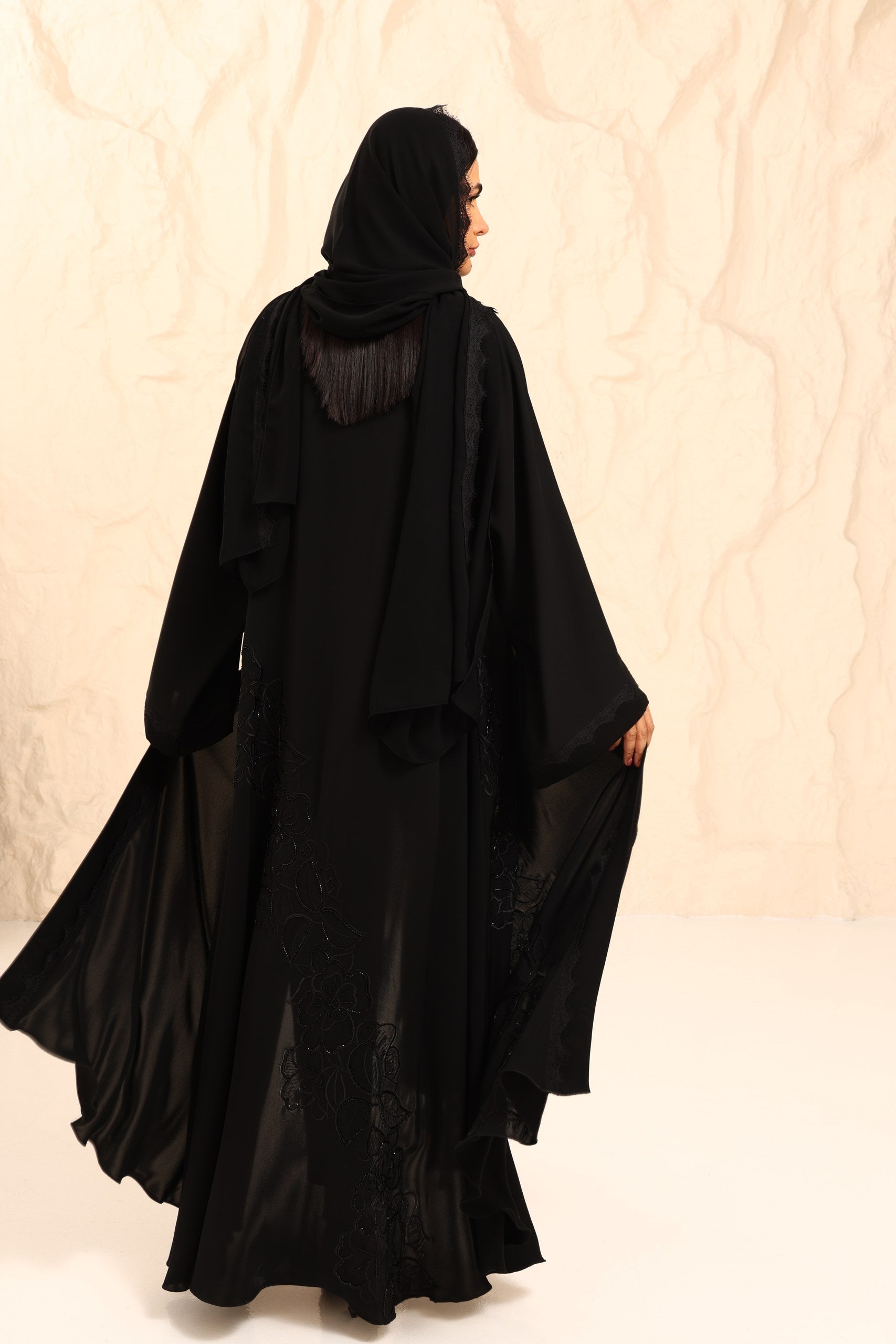 Abaya 45