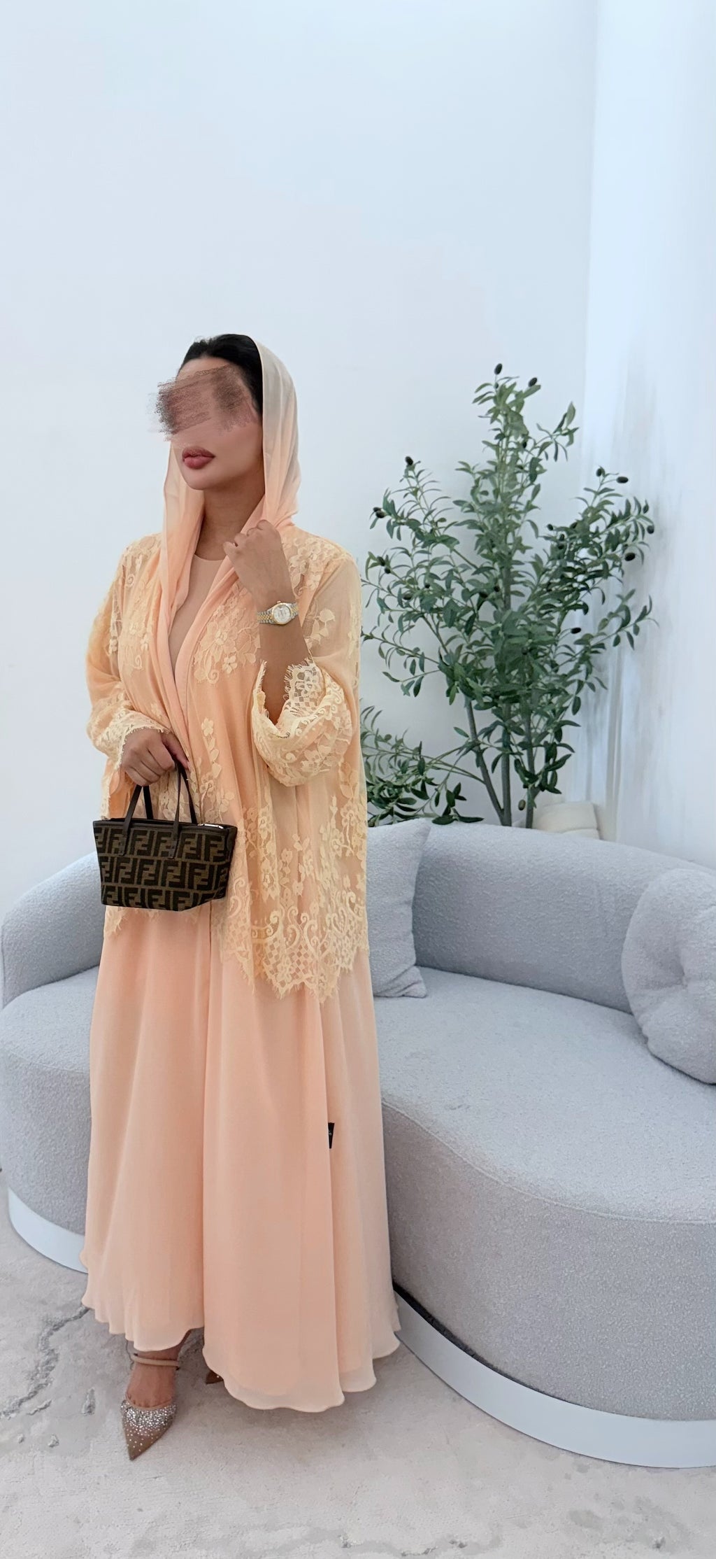 Lace abaya ( peach )