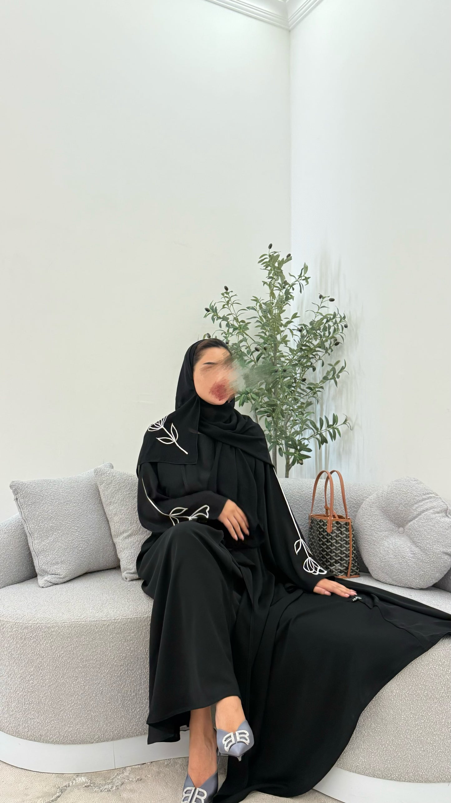 Abaya 1