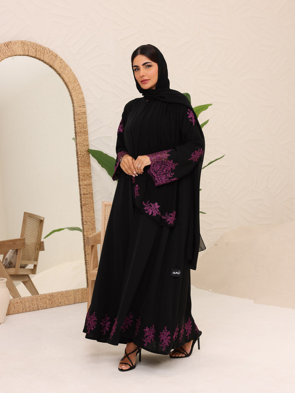 Abaya purple lace