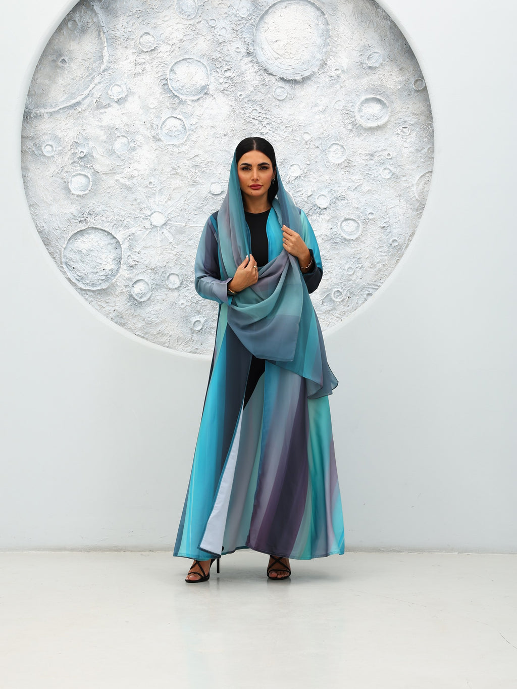 Abaya 301