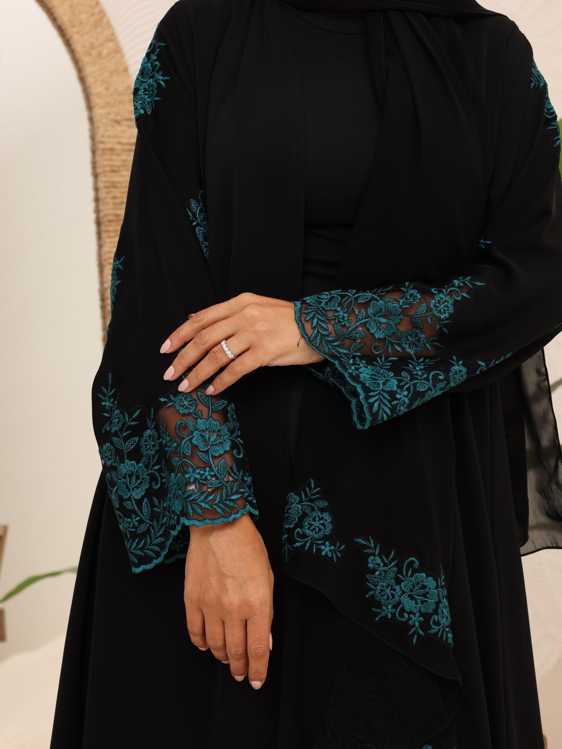 Abaya lace