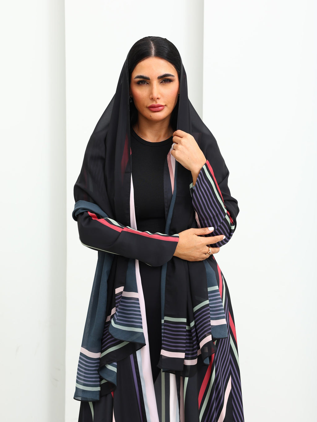 Abaya 300