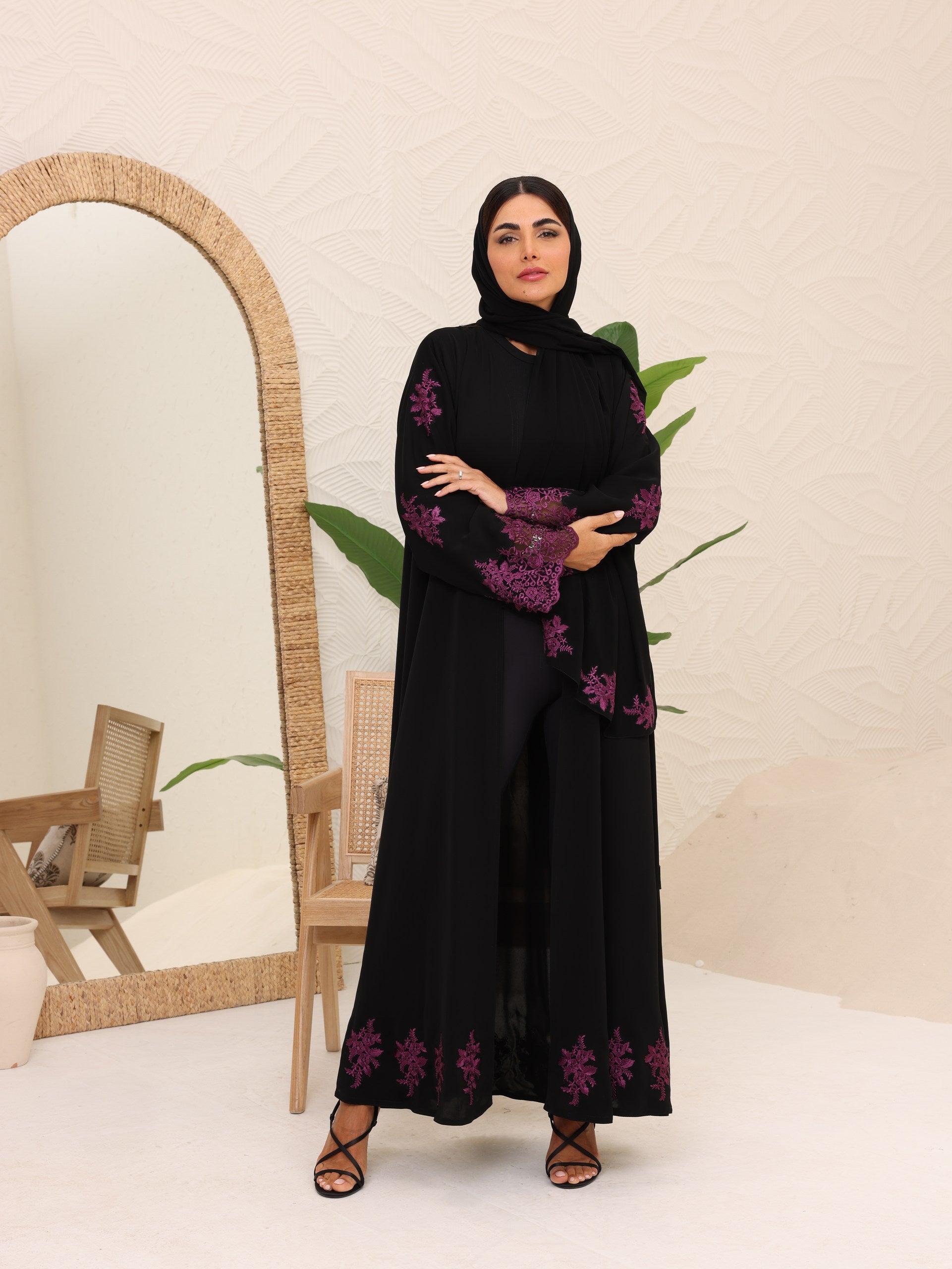 Abaya purple lace