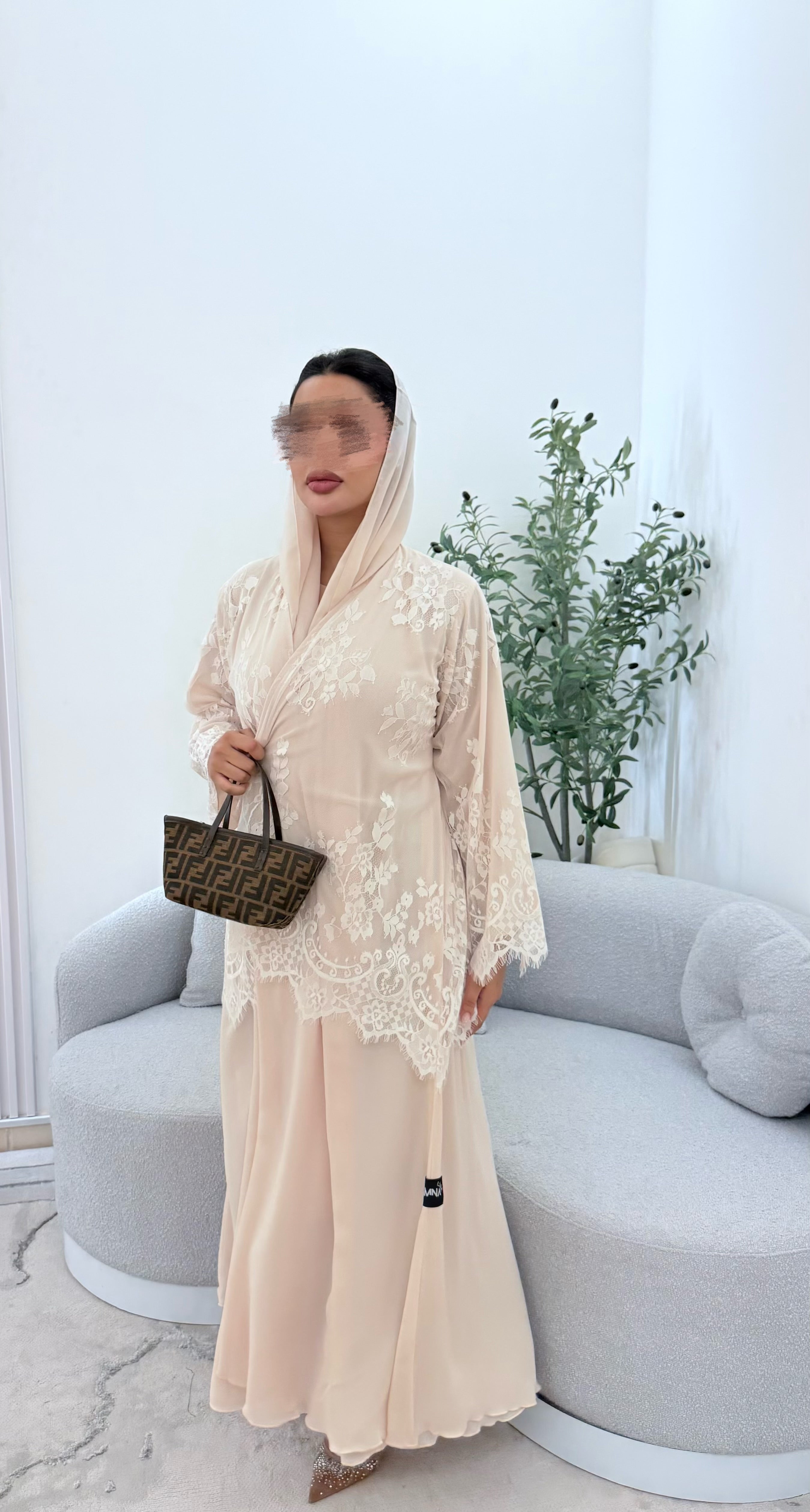 Lace abaya ( beige )