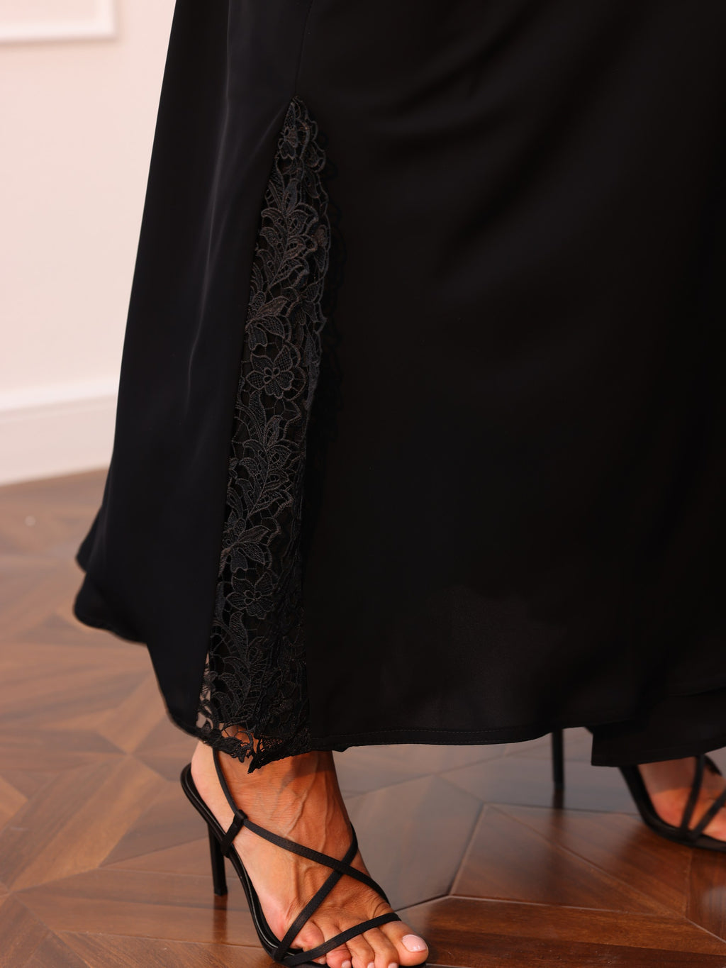 Abaya 213