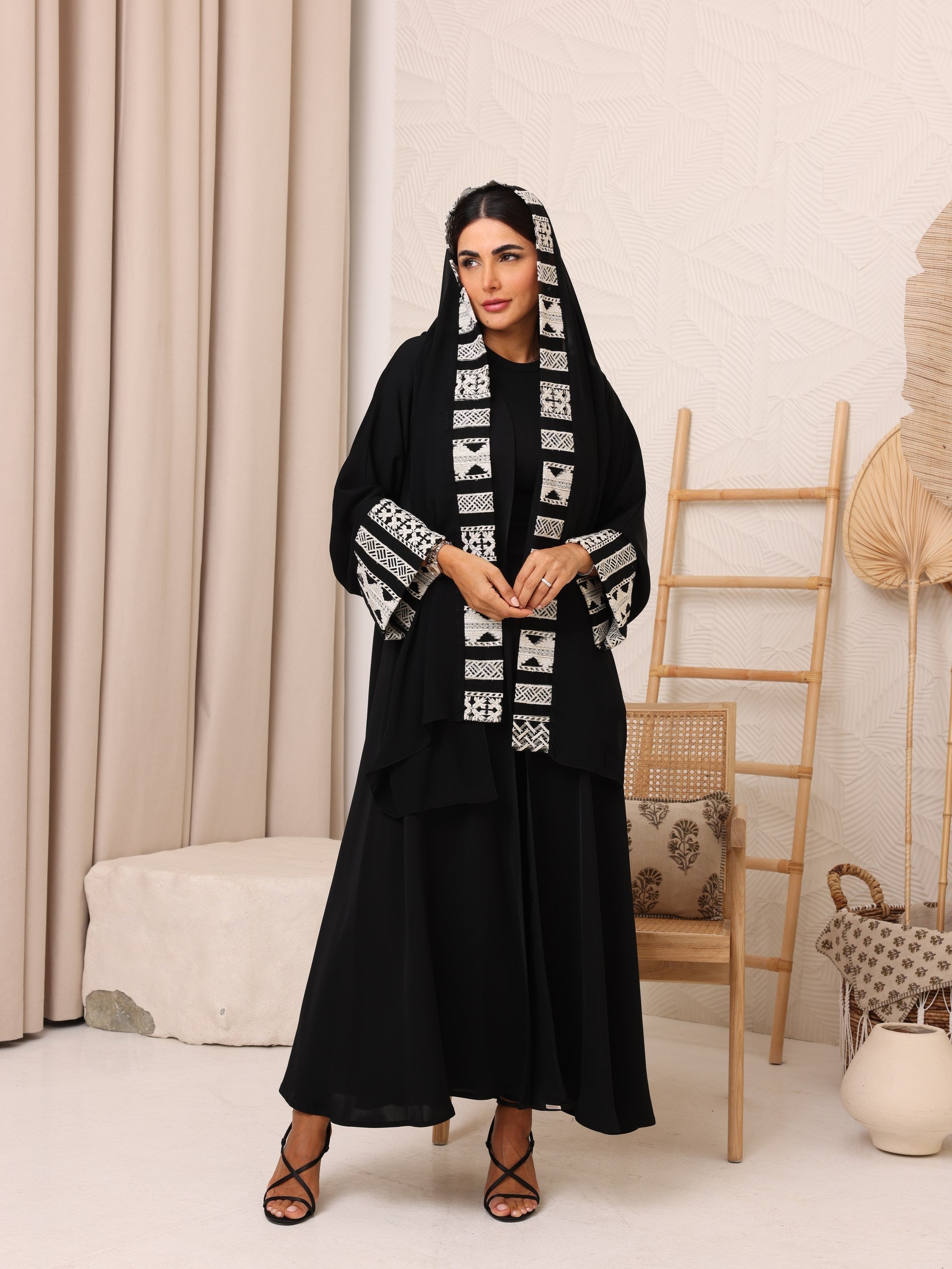 Abaya 11