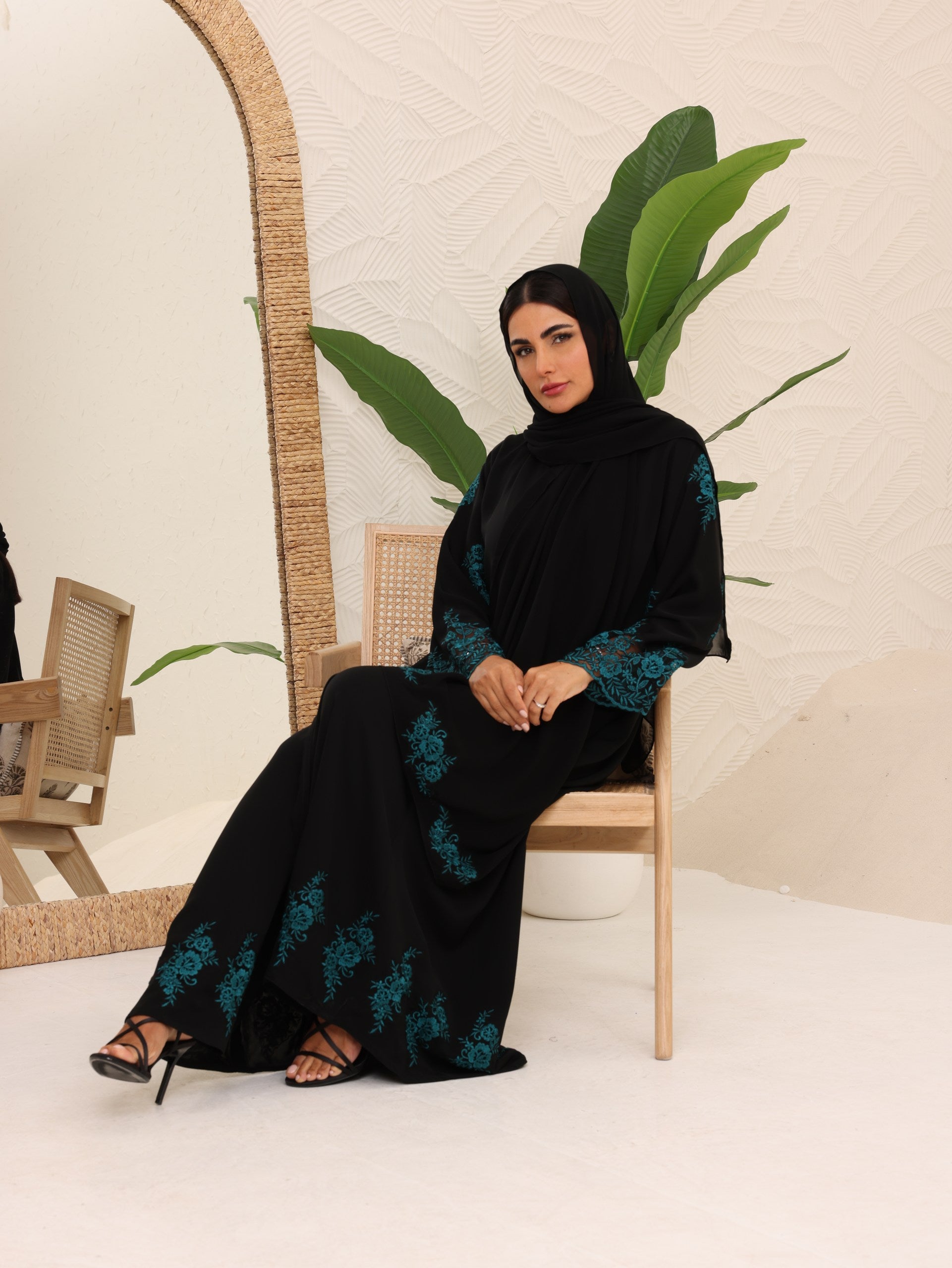 Abaya lace