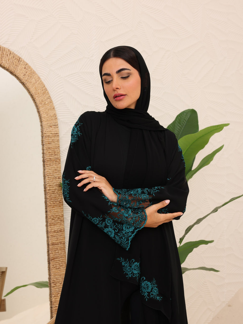Abaya lace