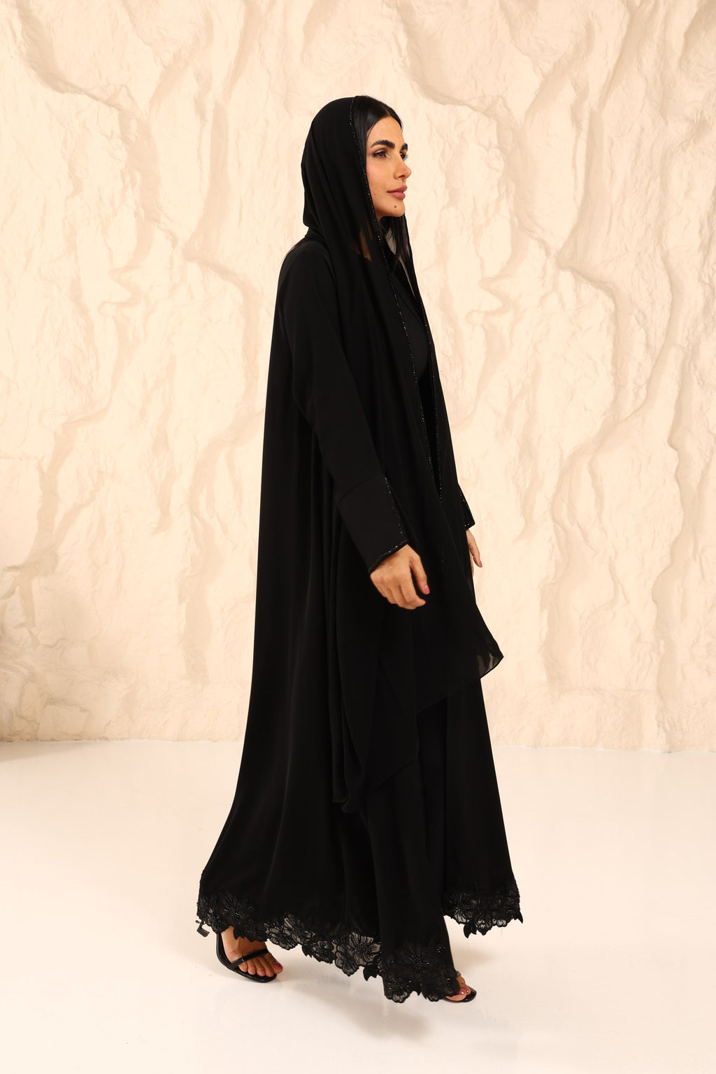 Abaya 47