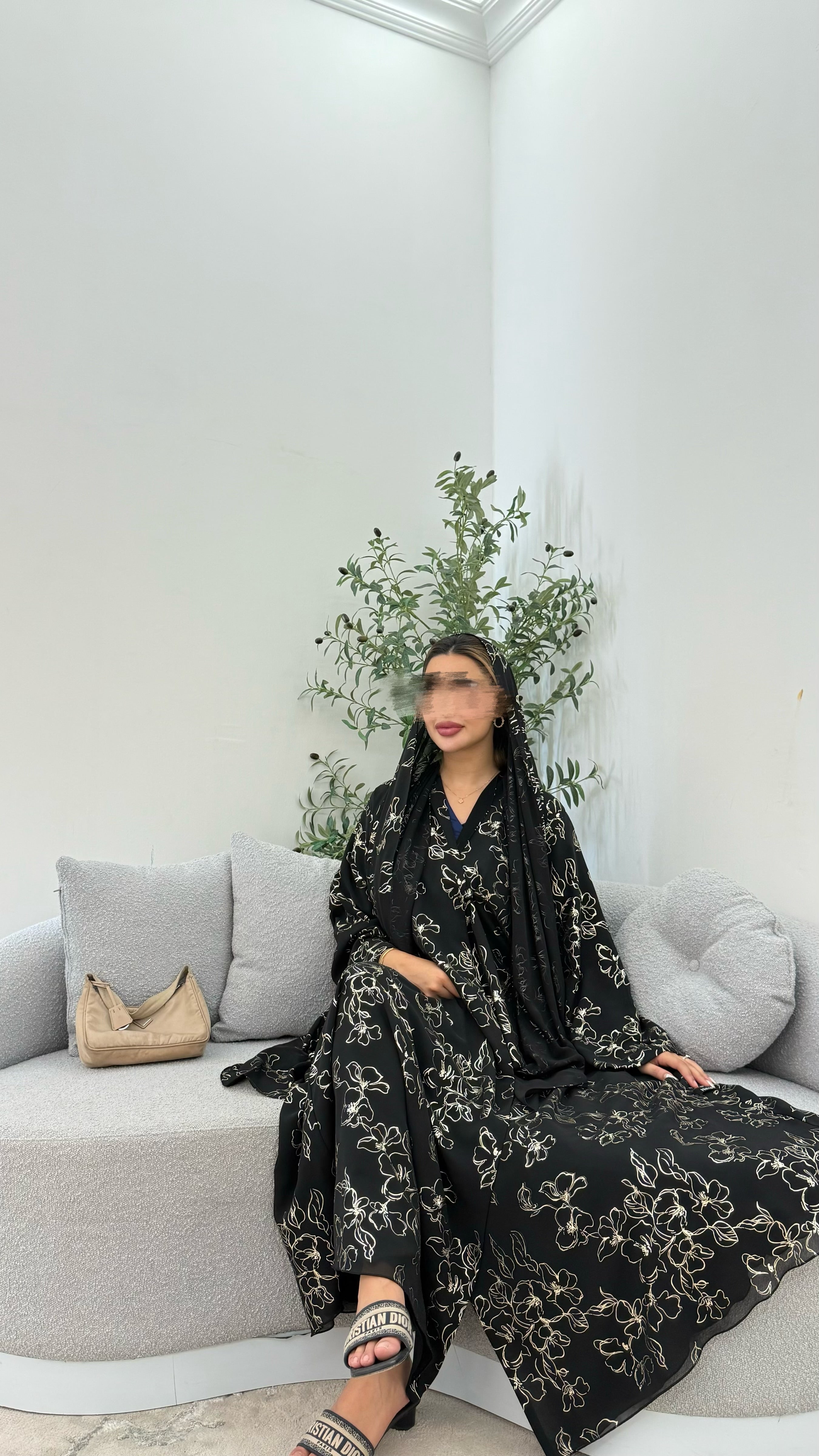 Abaya 84