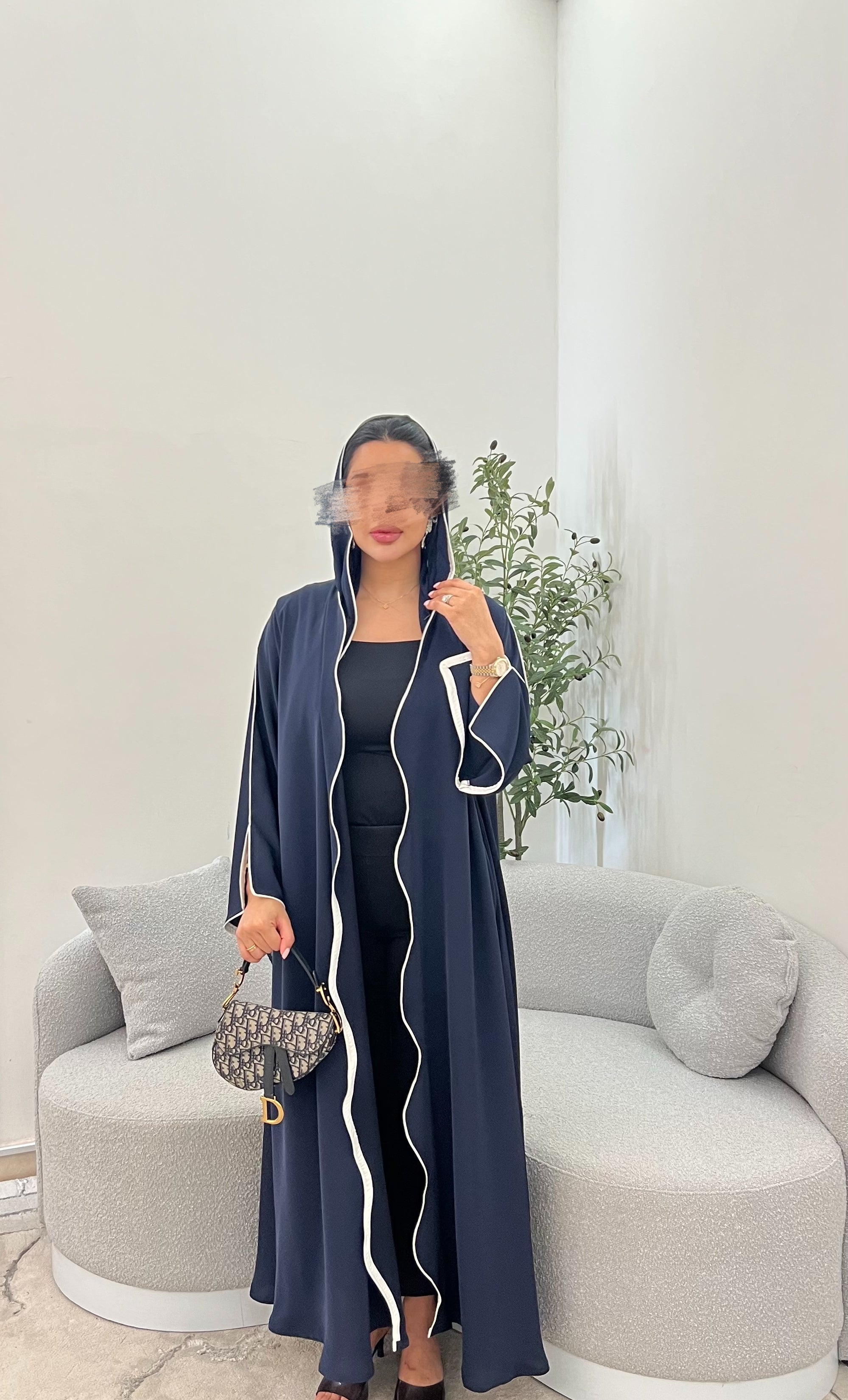 Abaya 37