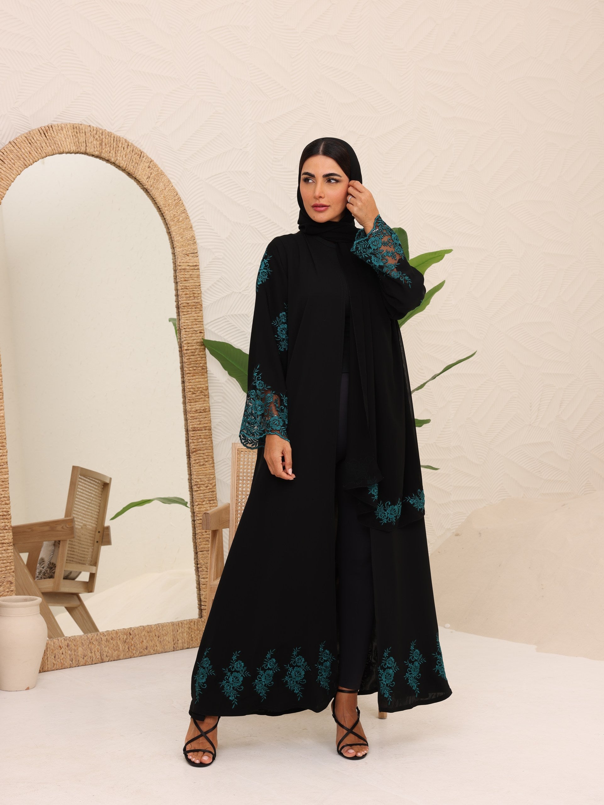 Abaya lace