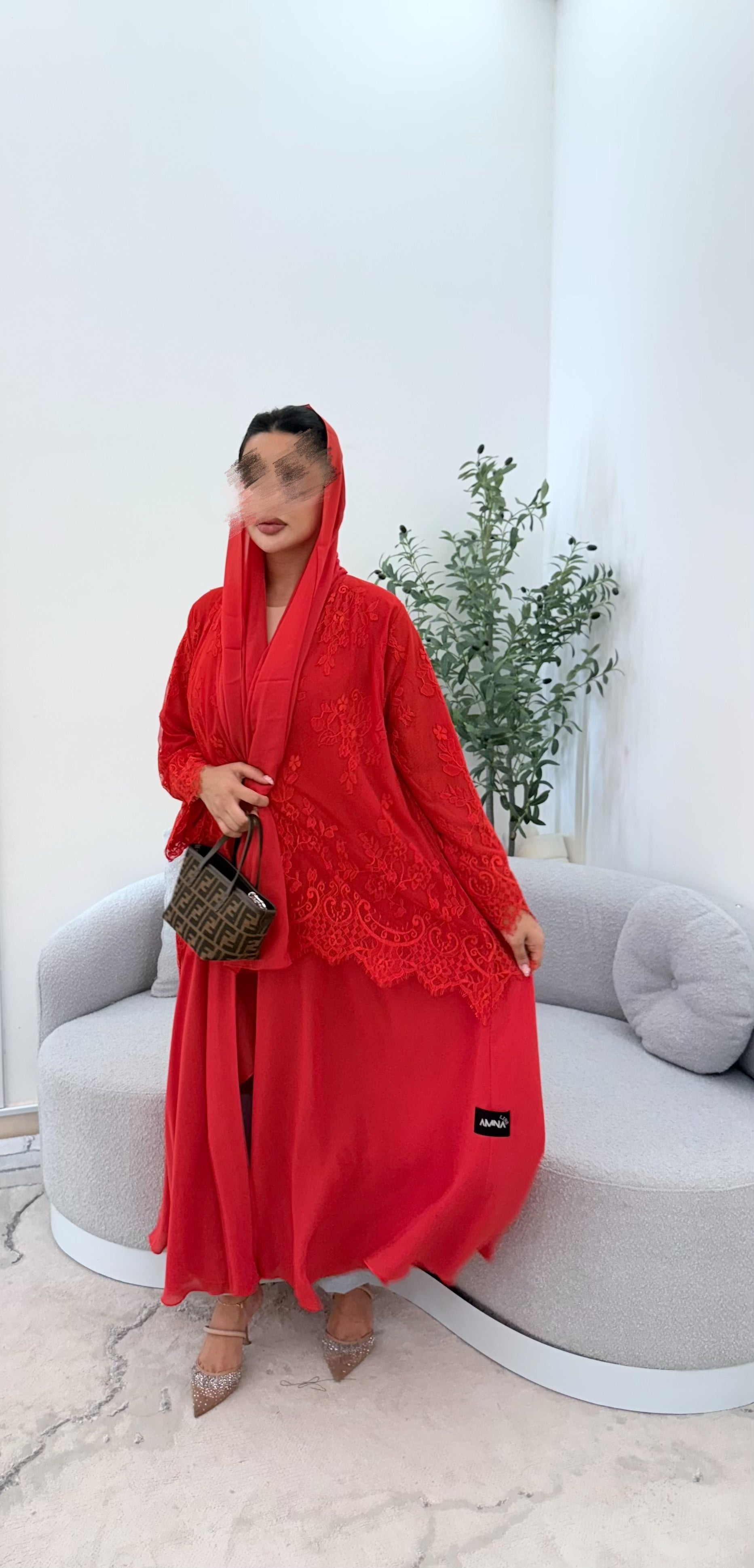 Lace abaya red