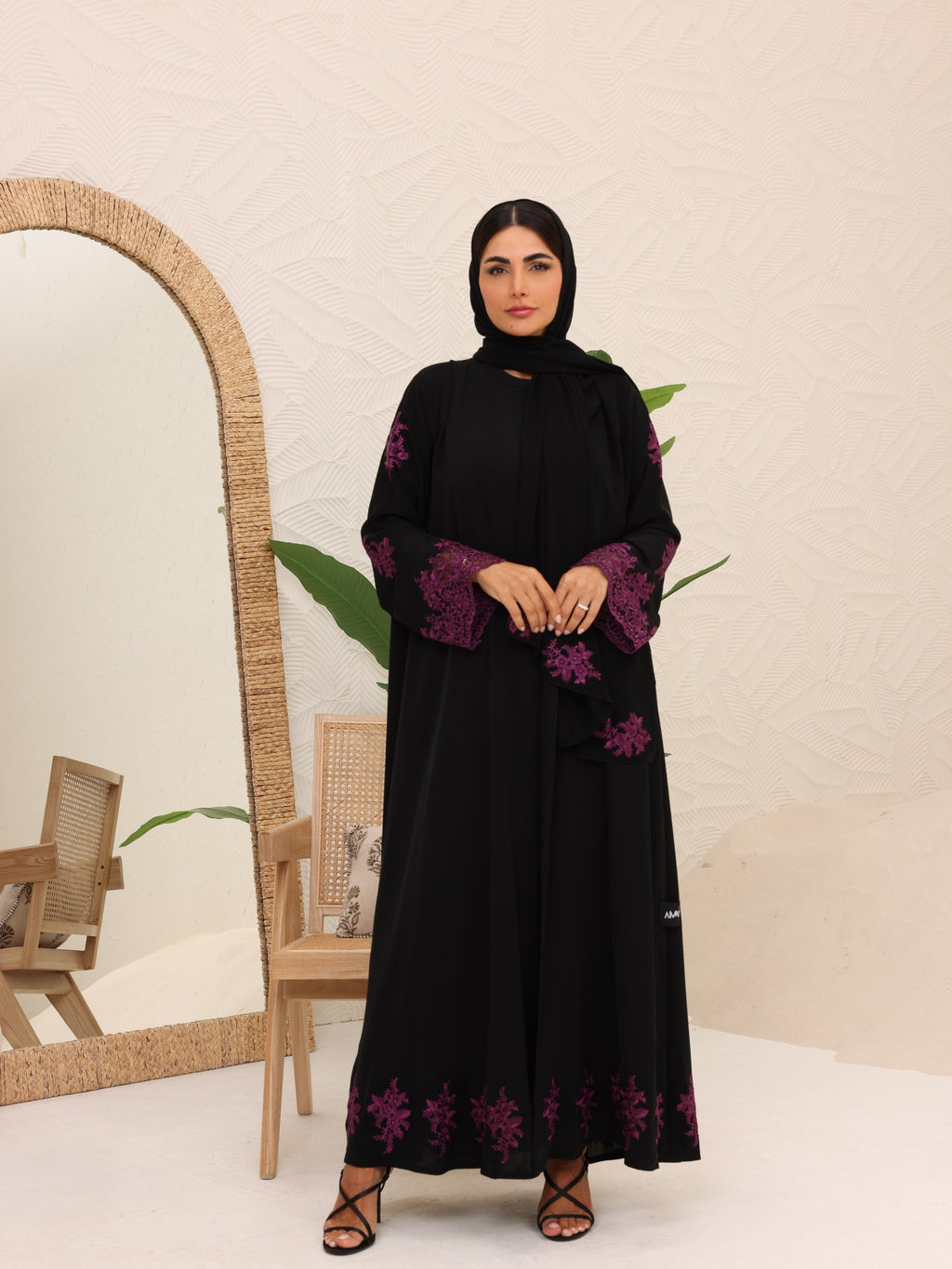 Abaya purple lace