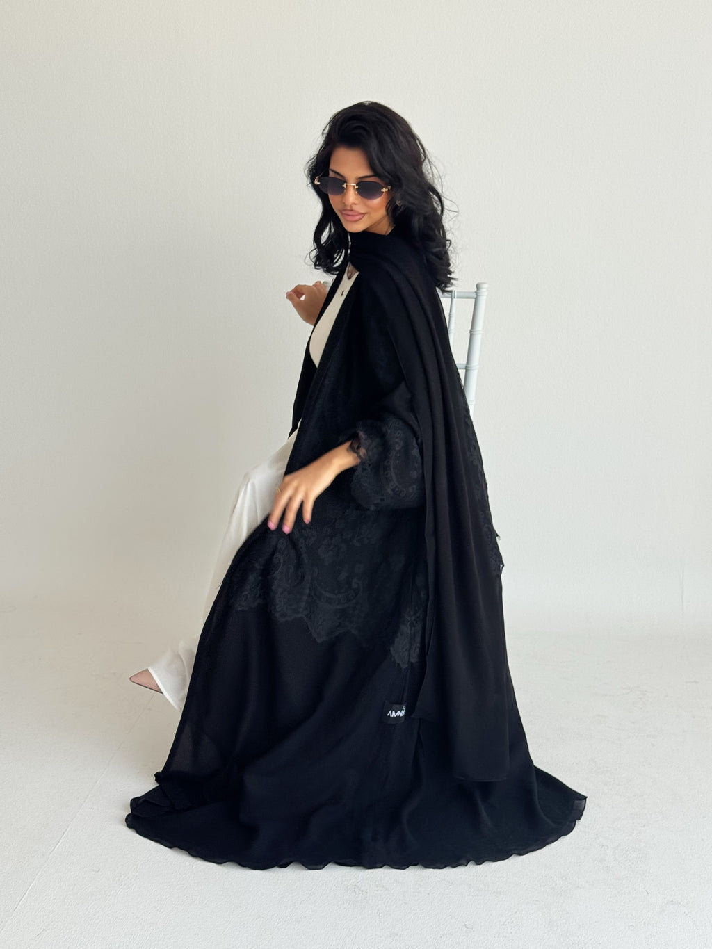 Lace abaya black