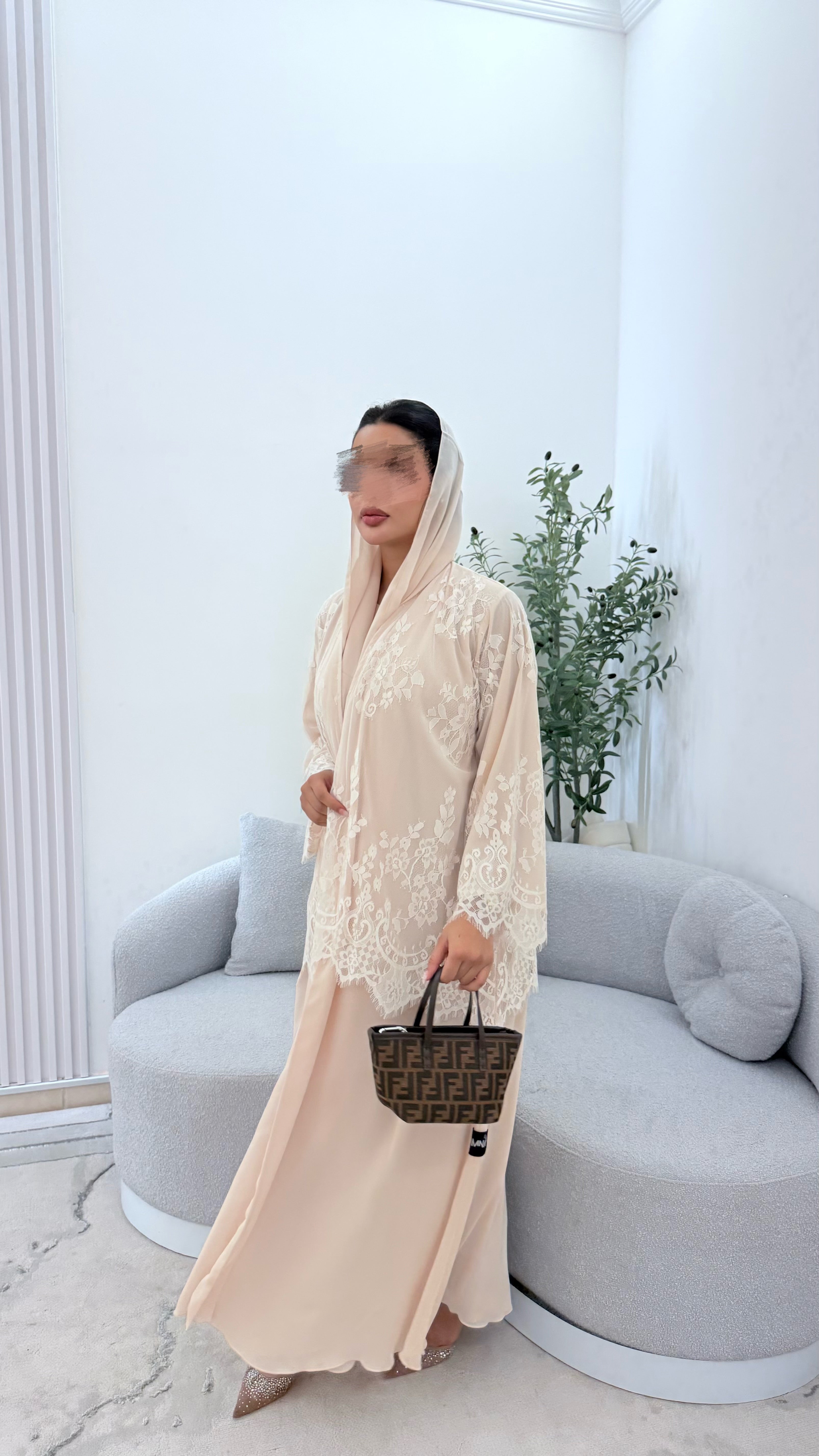 Lace abaya ( beige )