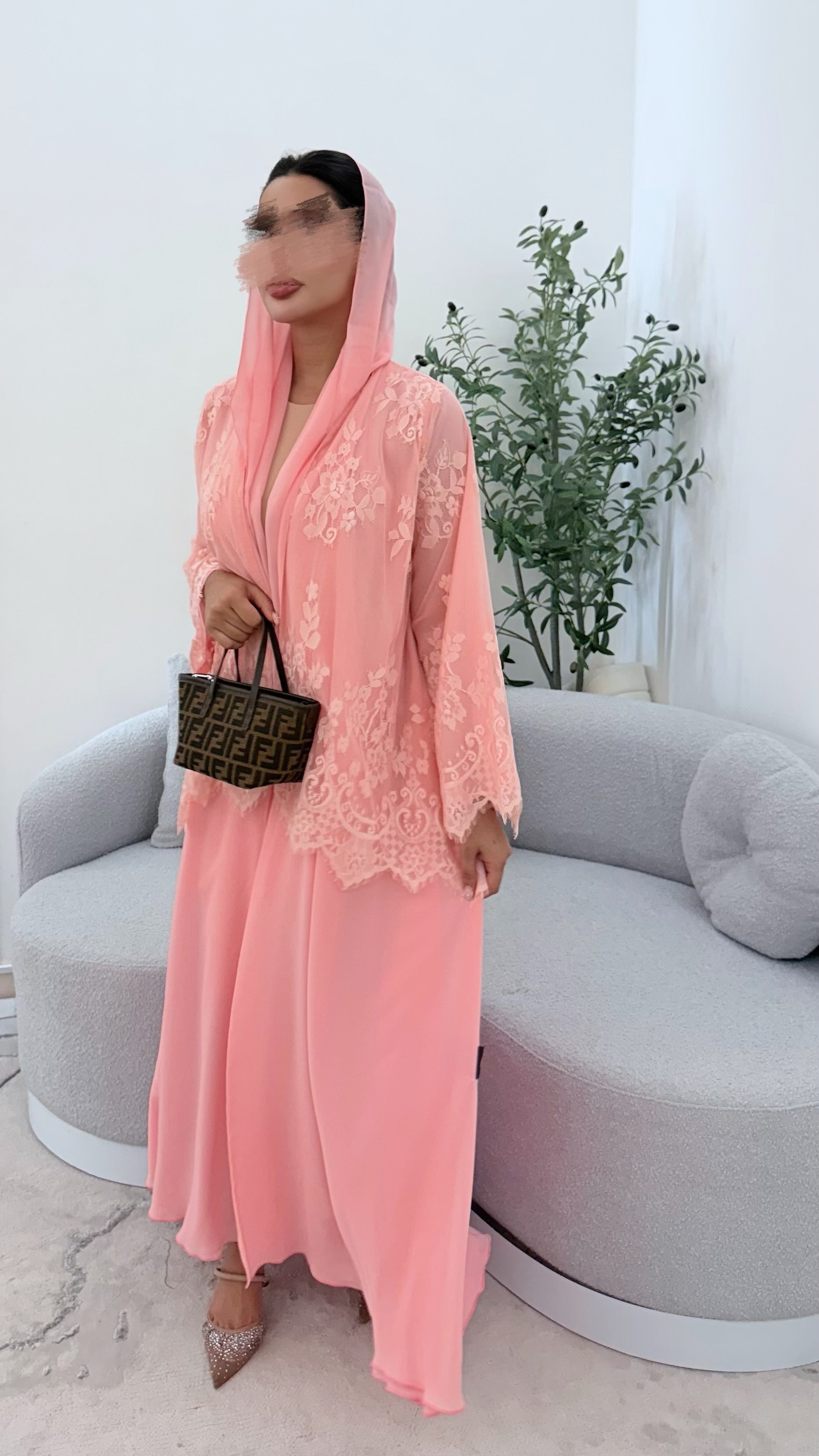 Lace abaya pink